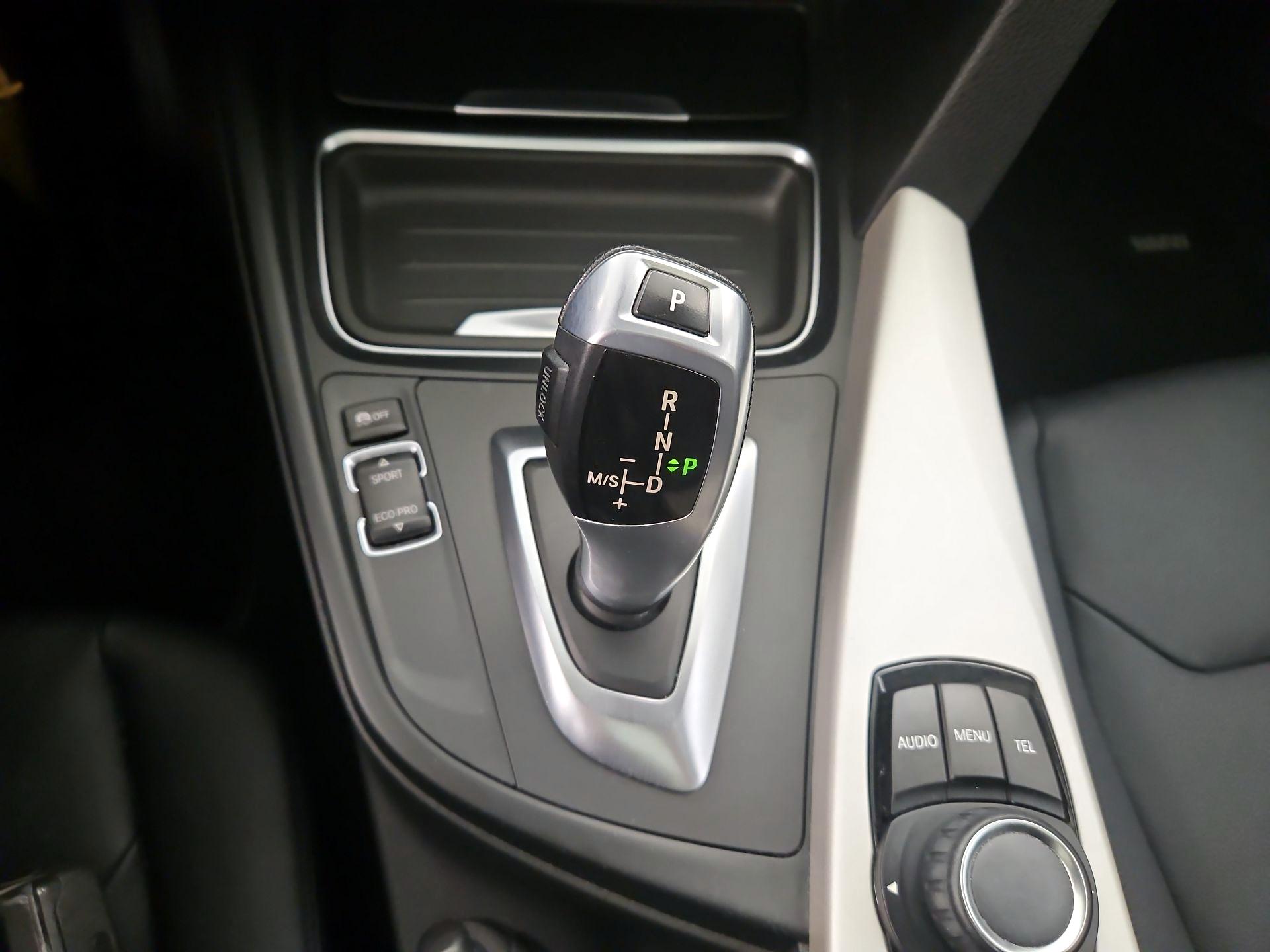 Thumbnail: 2014 BMW 3 Series - 16