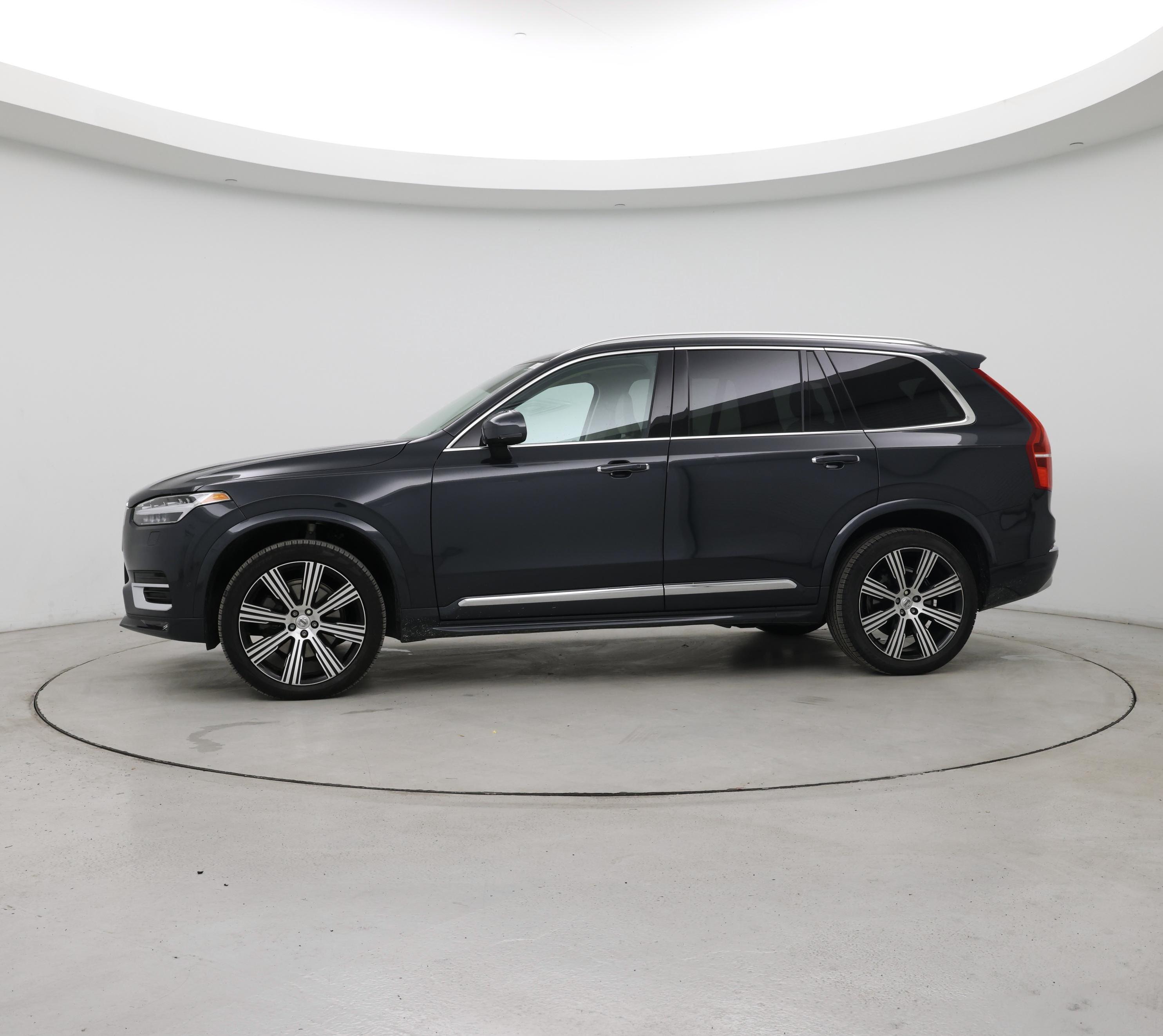 Thumbnail: 2022 Volvo XC90 - 3