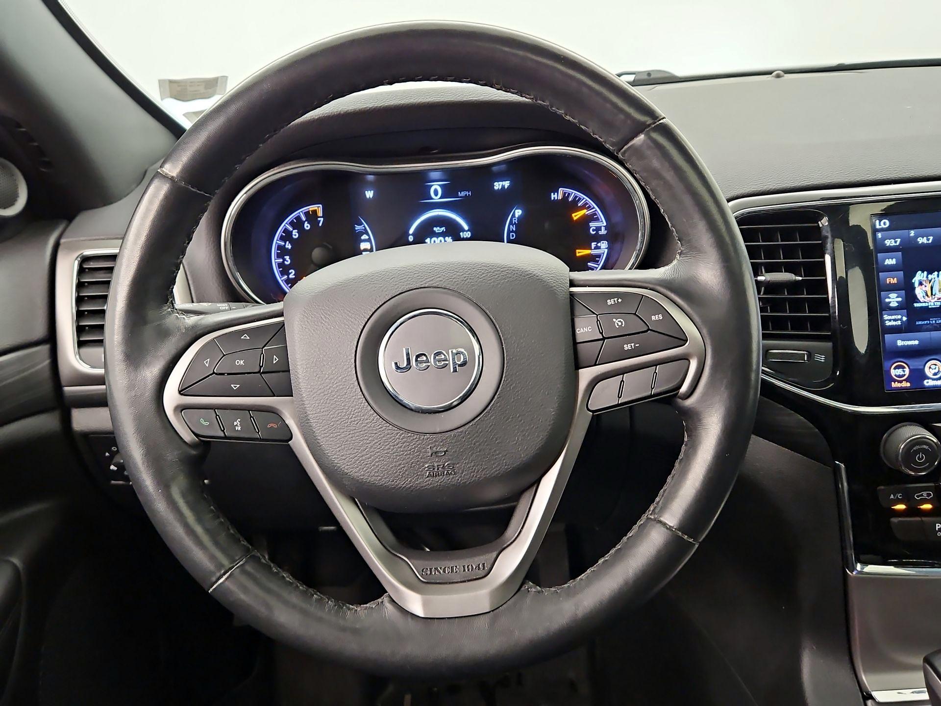 Thumbnail: 2020 Jeep Grand Cherokee - 10