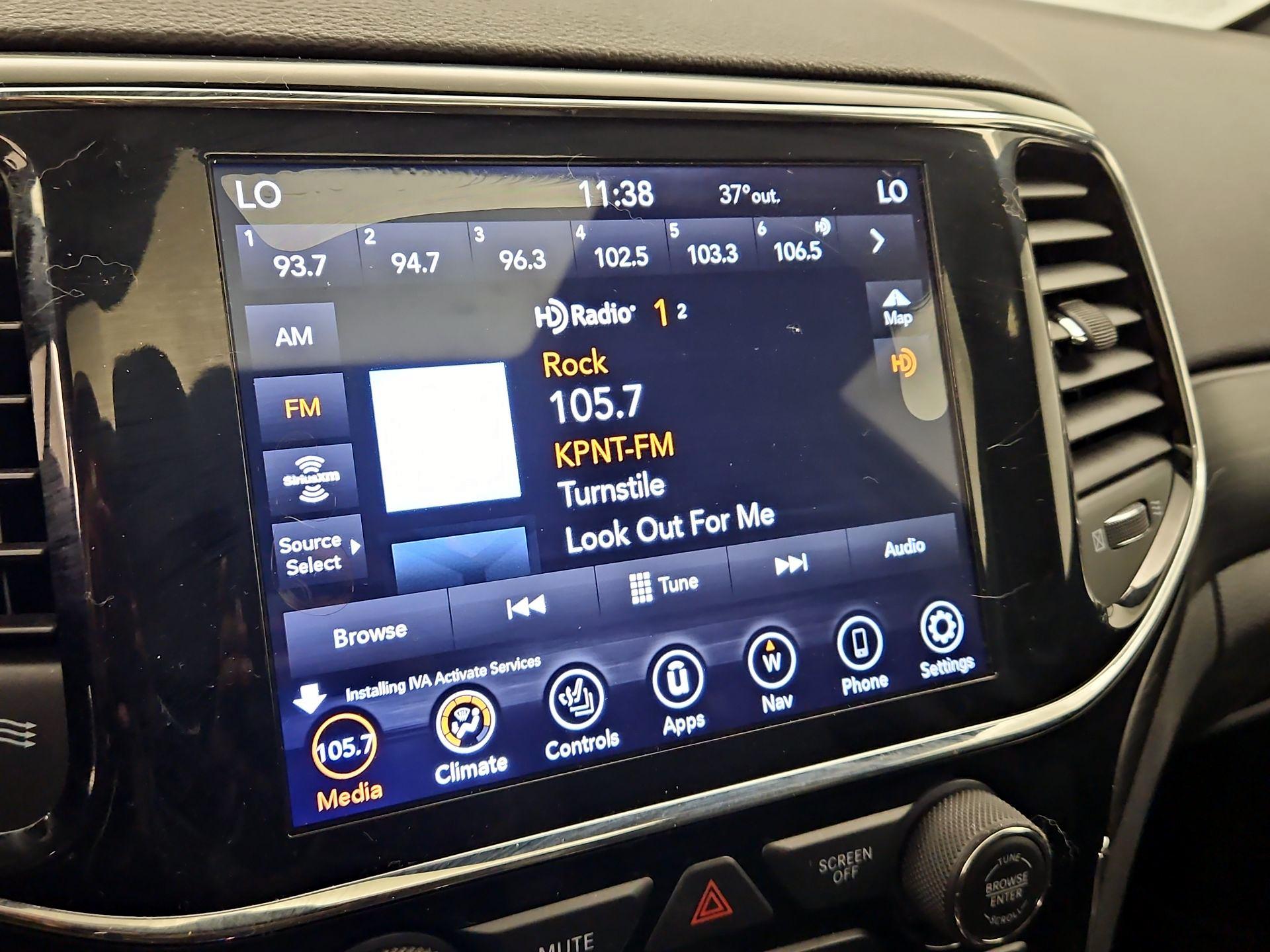 Thumbnail: 2020 Jeep Grand Cherokee - 16