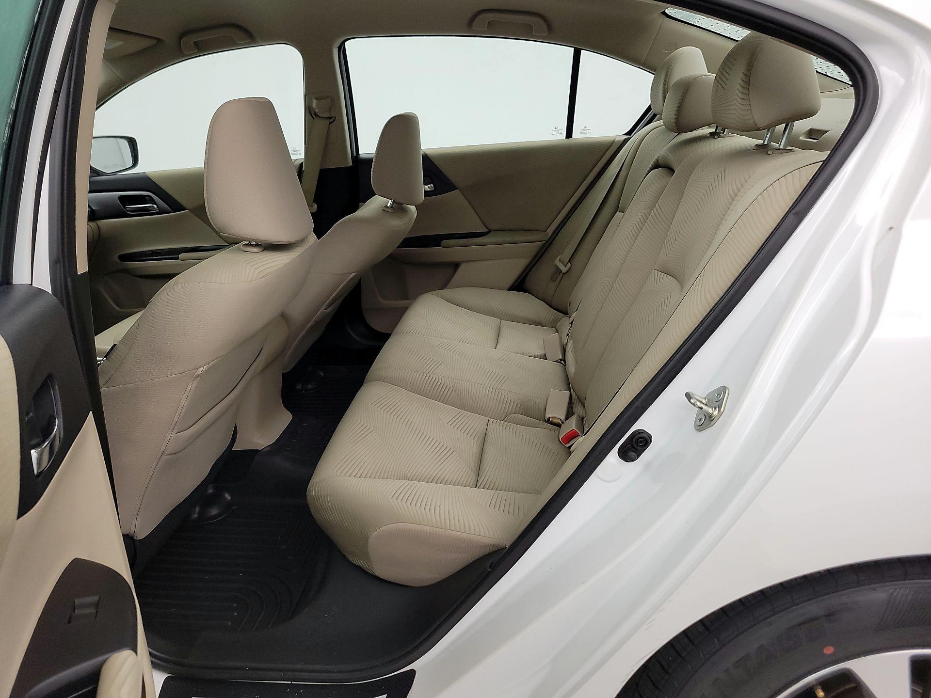 Thumbnail: 2015 Honda Accord - 19