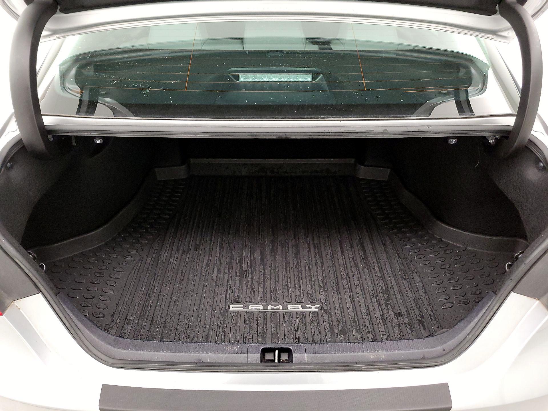 Thumbnail: 2023 Toyota Camry - 20