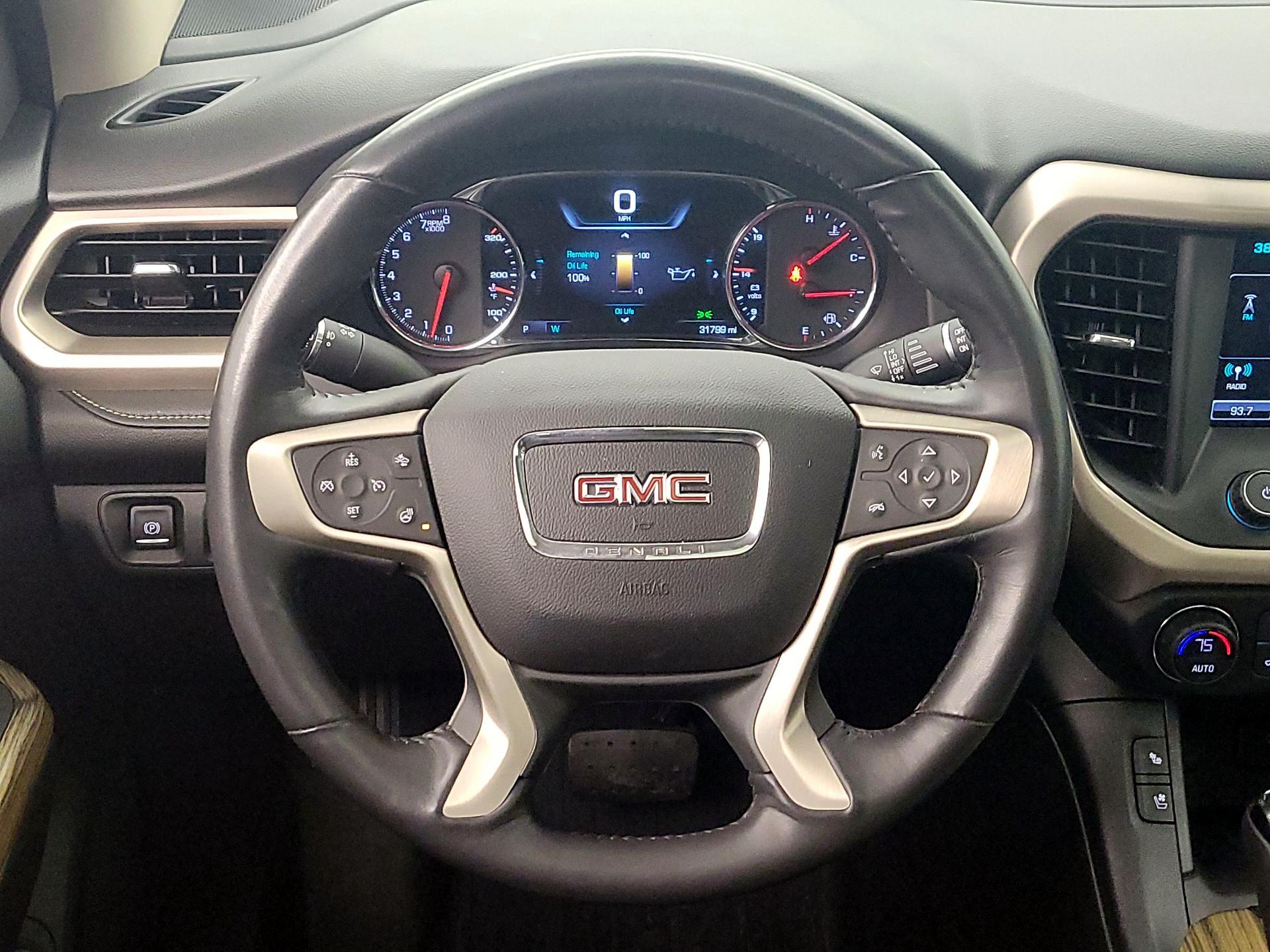 Thumbnail: 2018 GMC Acadia - 10