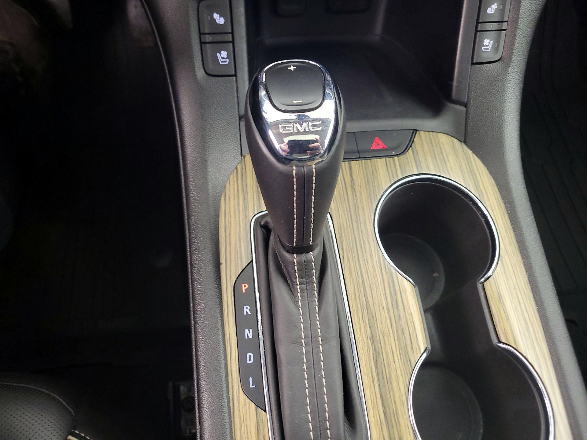 Thumbnail: 2018 GMC Acadia - 18