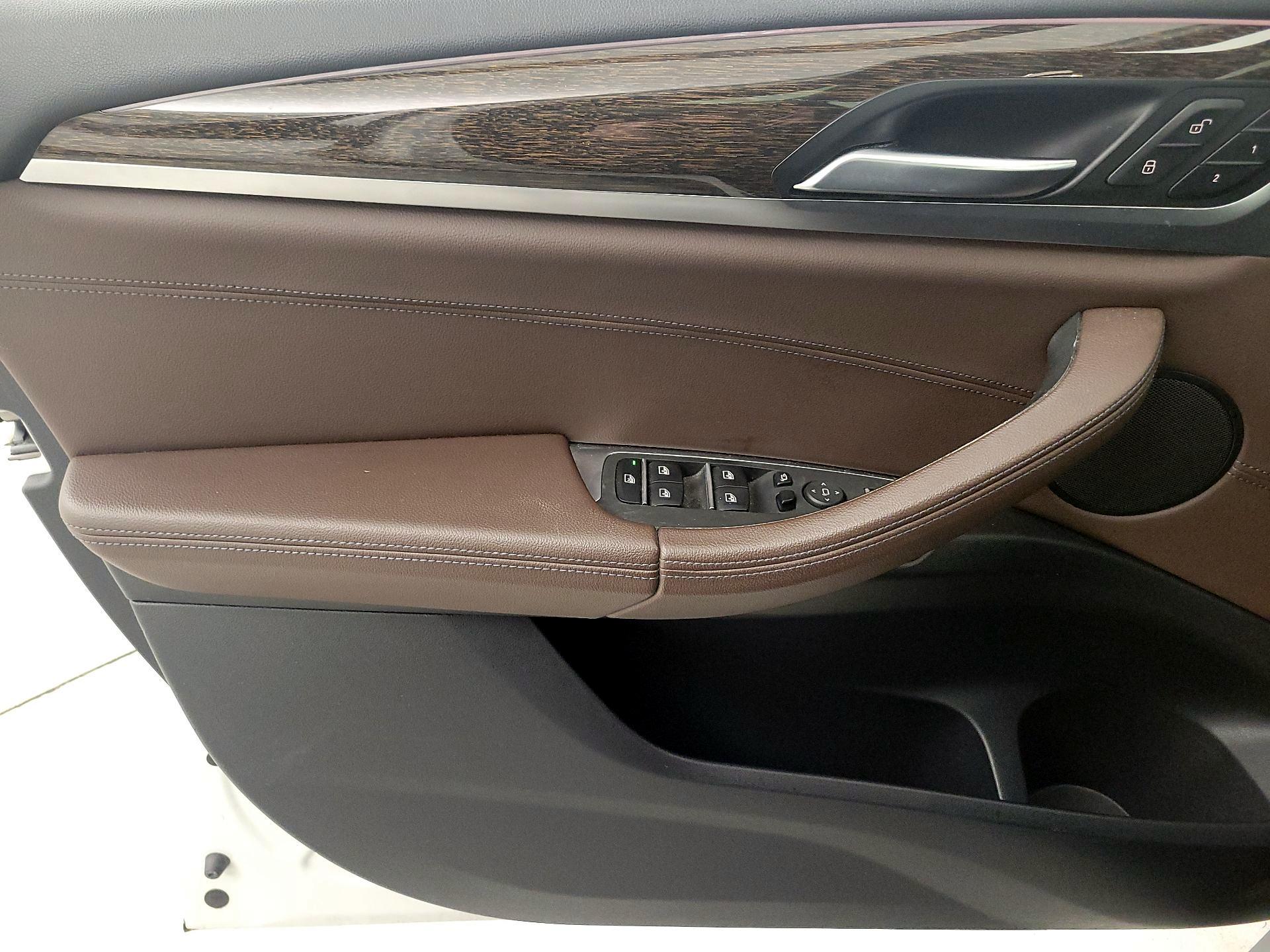 Thumbnail: 2019 BMW X3 - 12