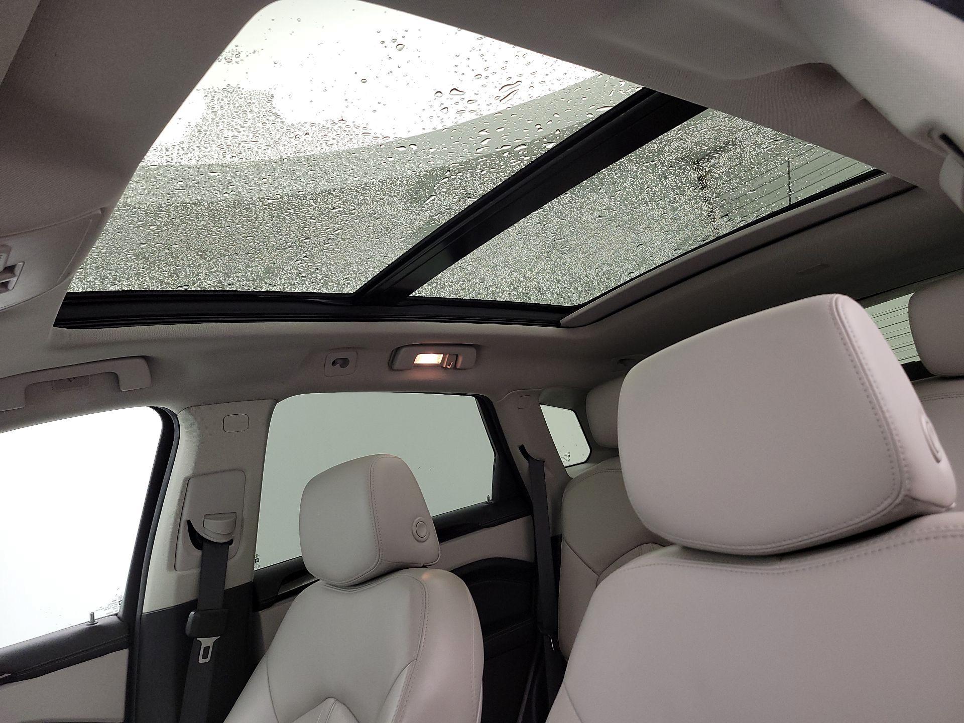 Thumbnail: 2015 Cadillac SRX - 19