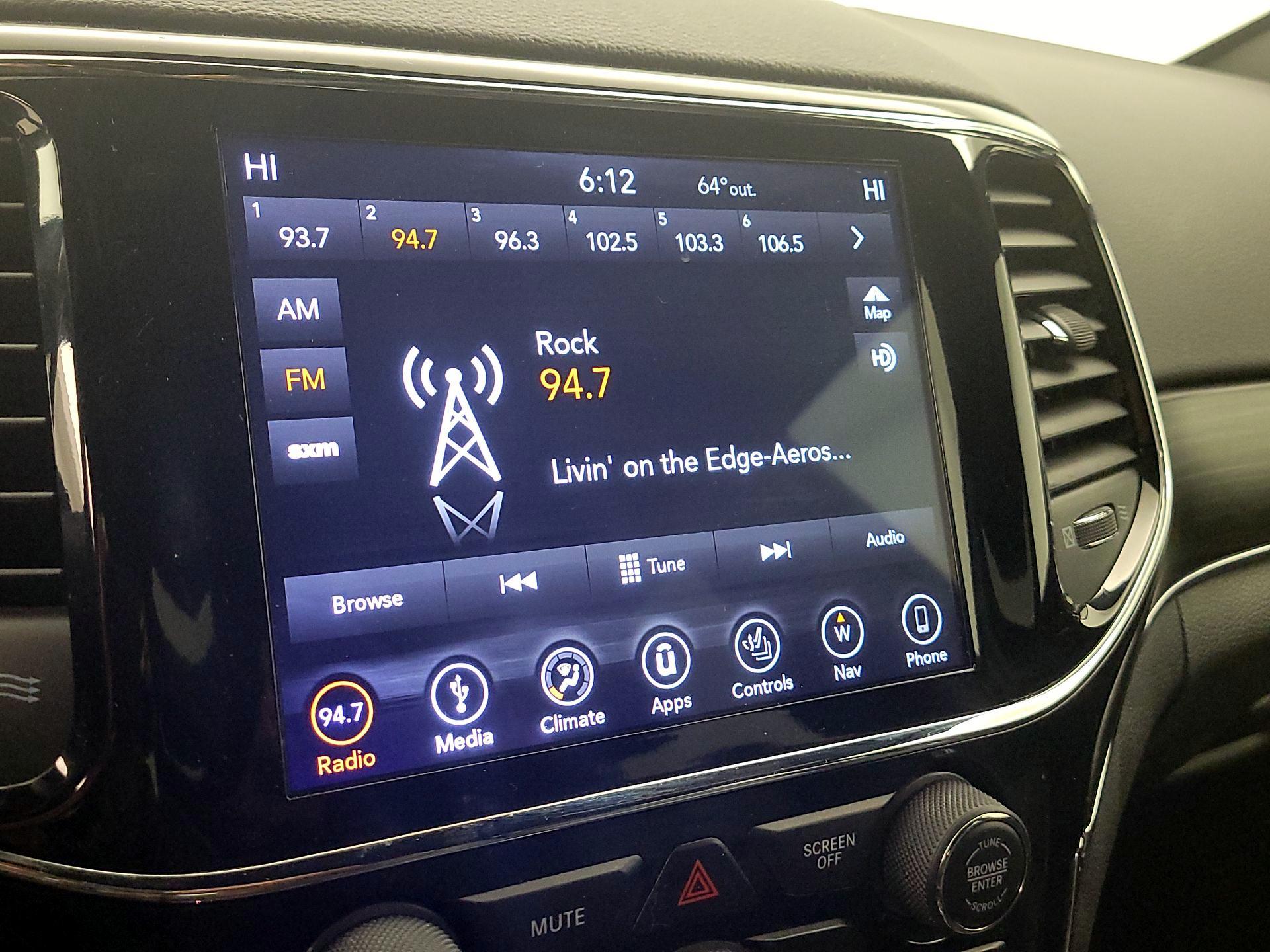 Thumbnail: 2019 Jeep Grand Cherokee - 16