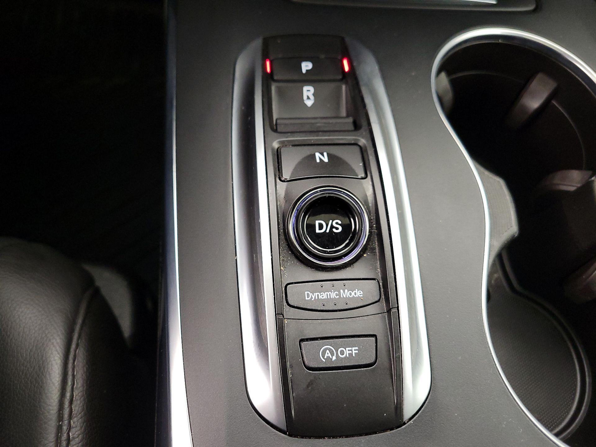 Thumbnail: 2020 Acura MDX - 17