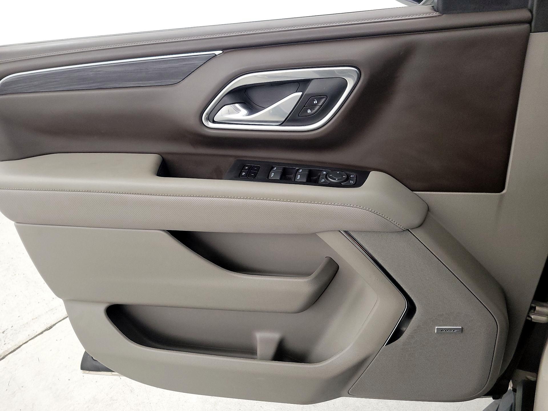 Thumbnail: 2024 GMC Yukon XL - 12