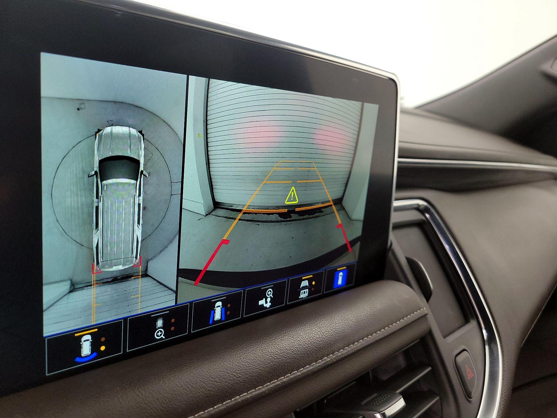 Thumbnail: 2024 GMC Yukon XL - 14