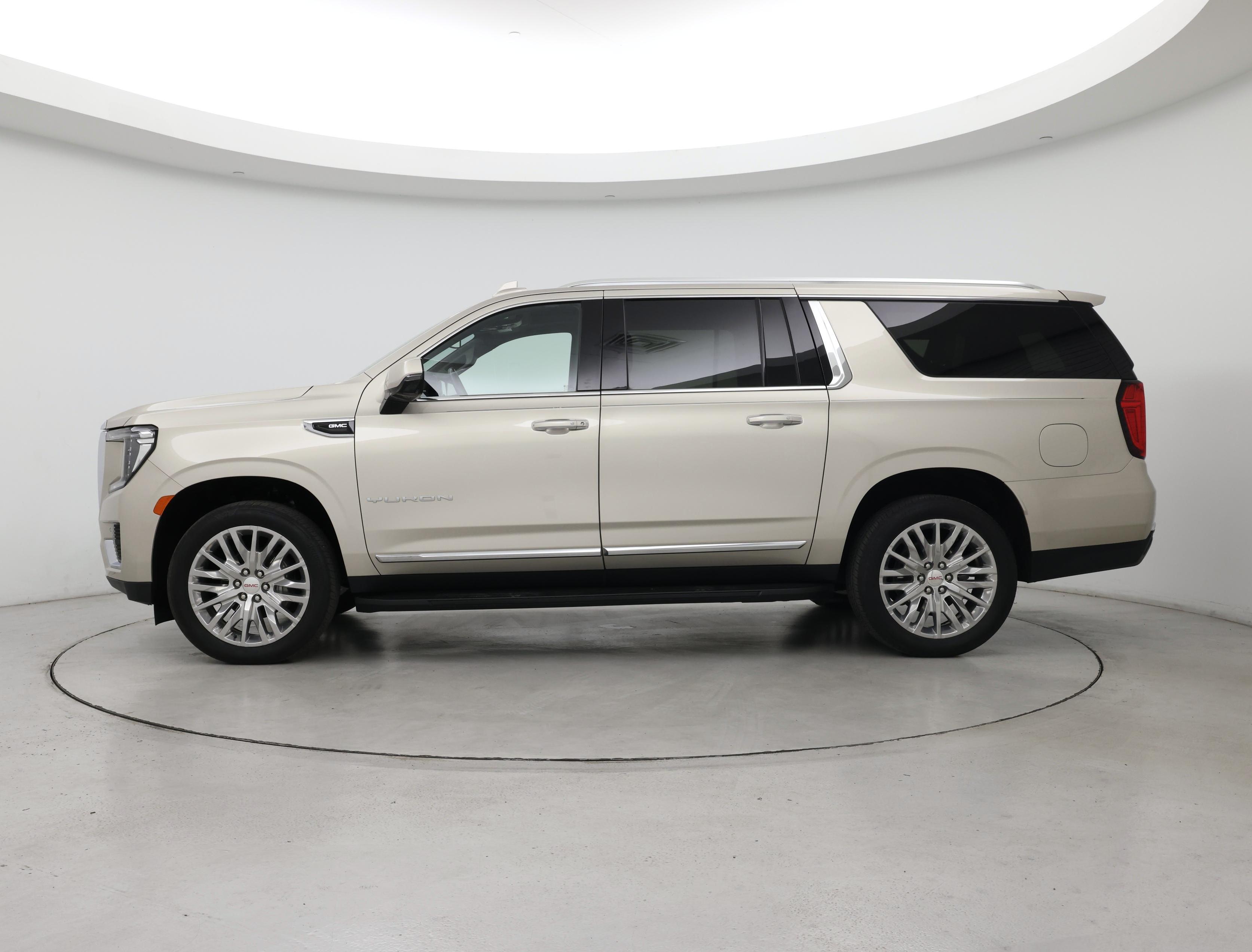 Thumbnail: 2024 GMC Yukon XL - 3