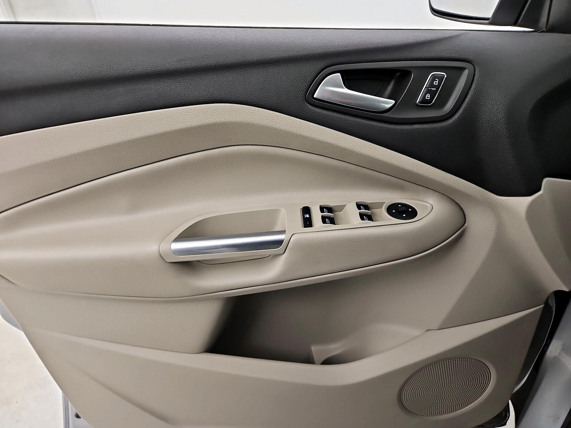 Thumbnail: 2015 Ford Escape - 12