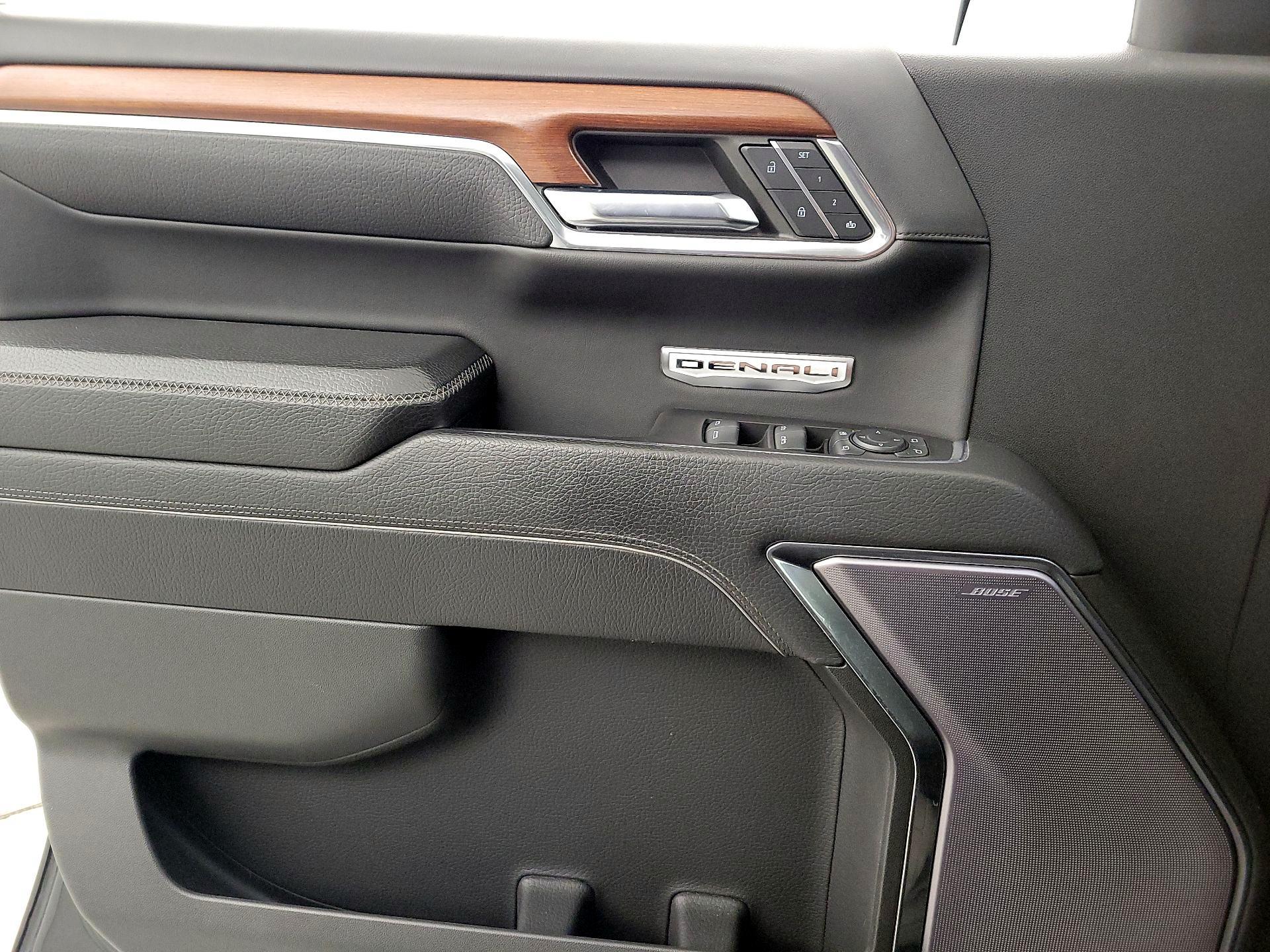 Thumbnail: 2023 GMC Sierra 1500 - 12