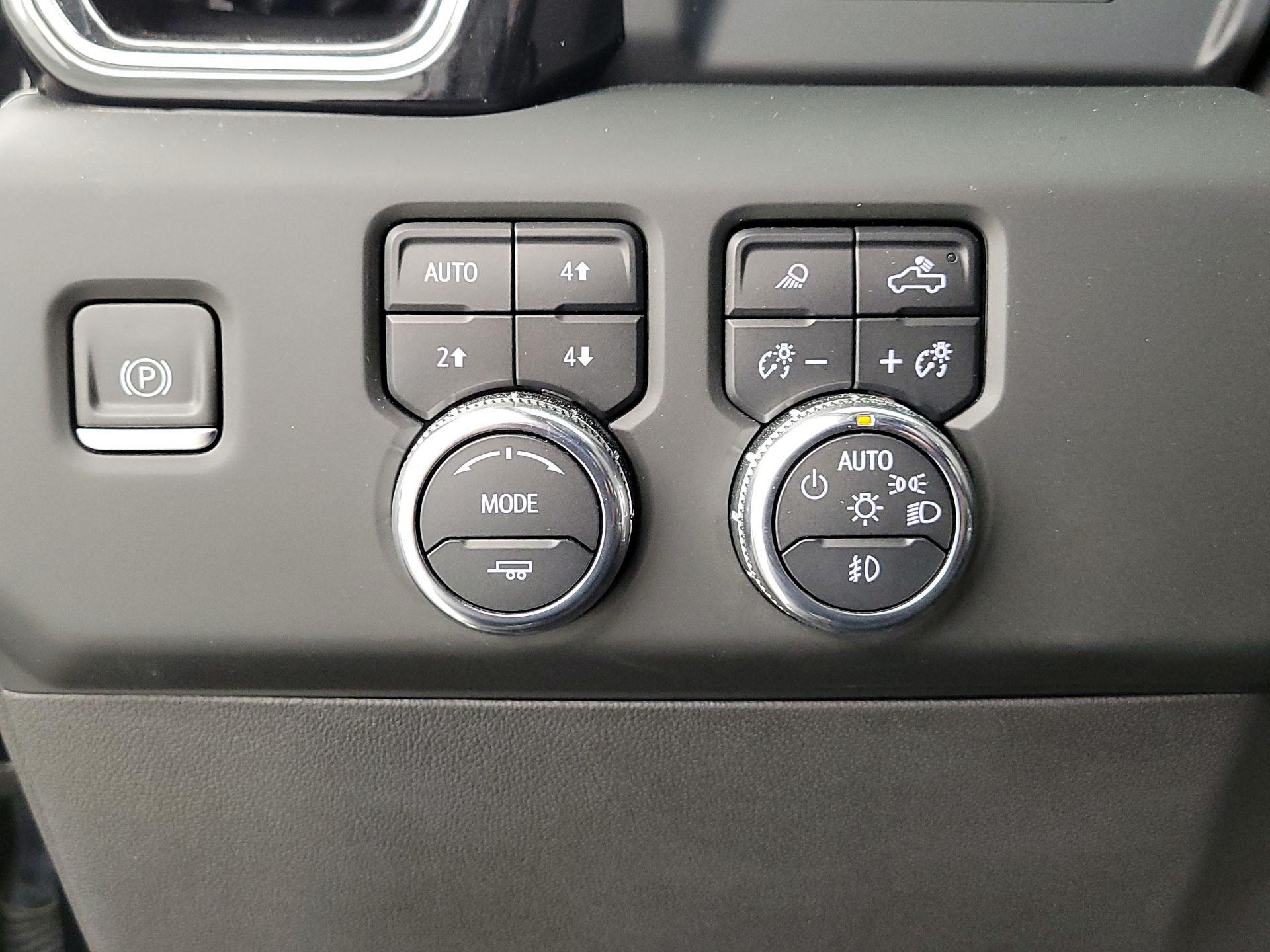 Thumbnail: 2023 GMC Sierra 1500 - 13