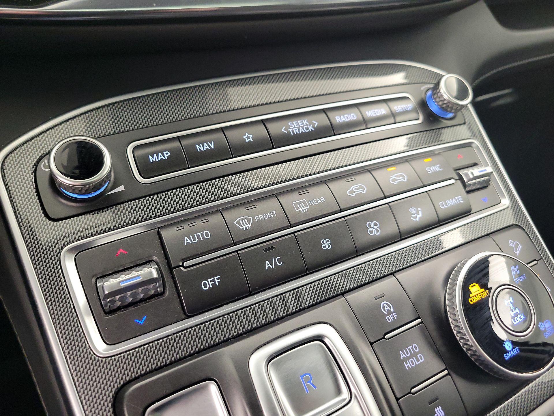 Thumbnail: 2023 Hyundai Santa Fe - 17