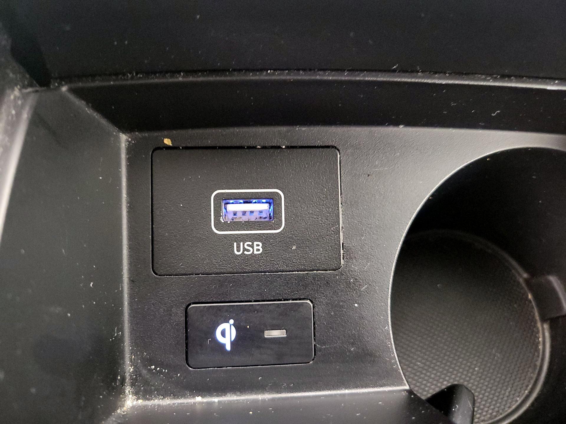 Thumbnail: 2023 Hyundai Santa Fe - 19