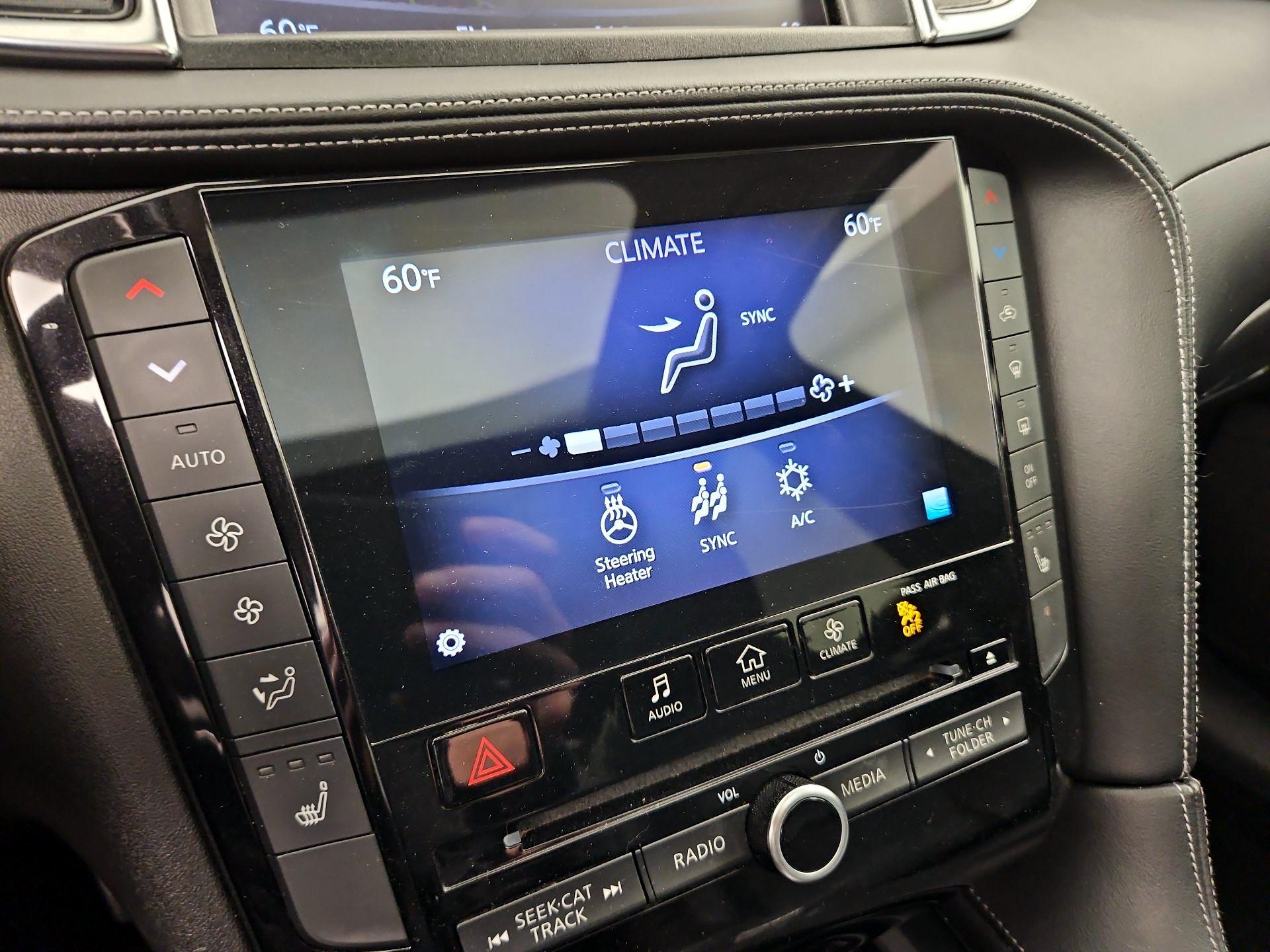 Thumbnail: 2019 INFINITI QX50 - 17