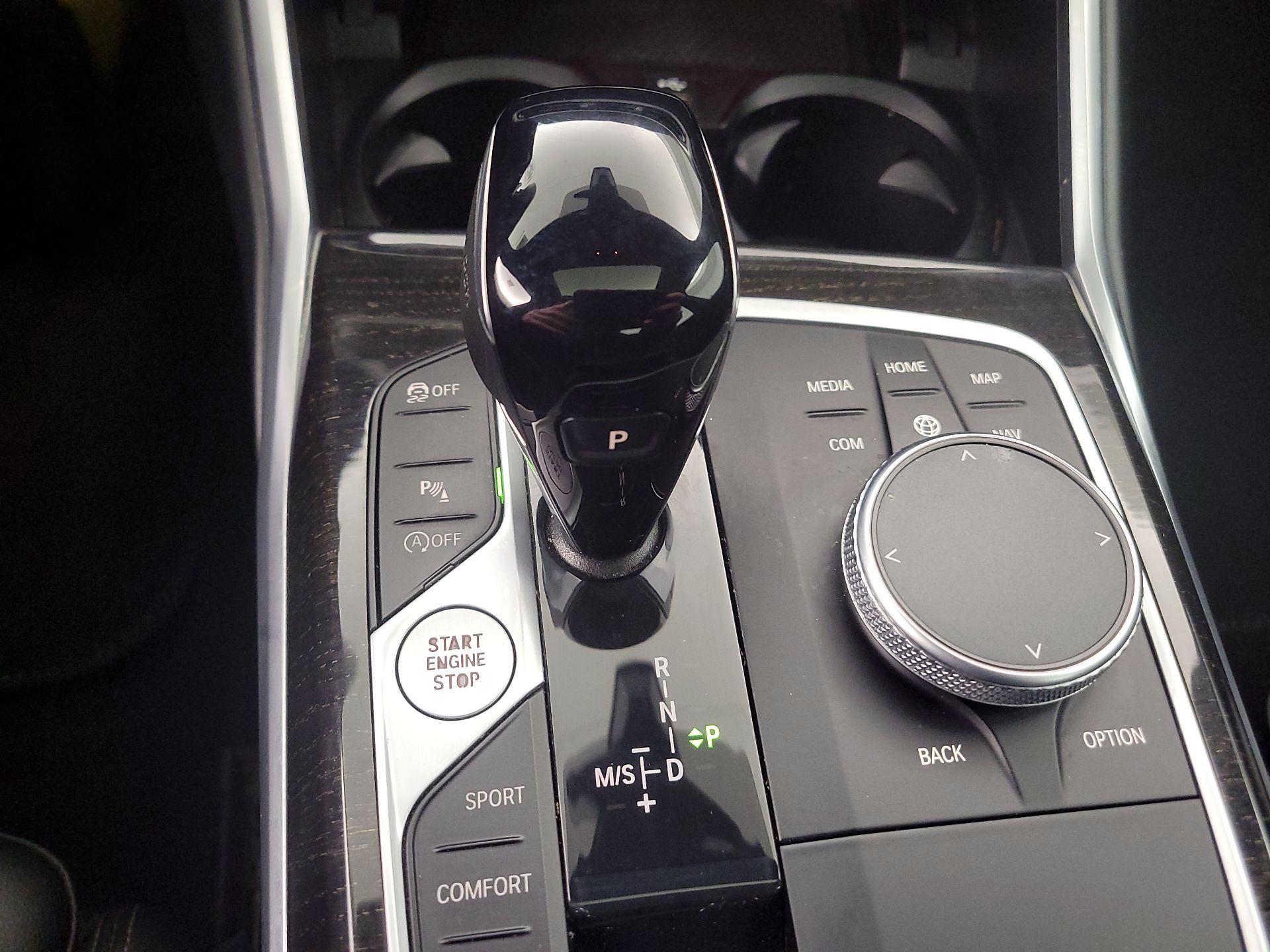 Thumbnail: 2022 BMW 3 Series - 18