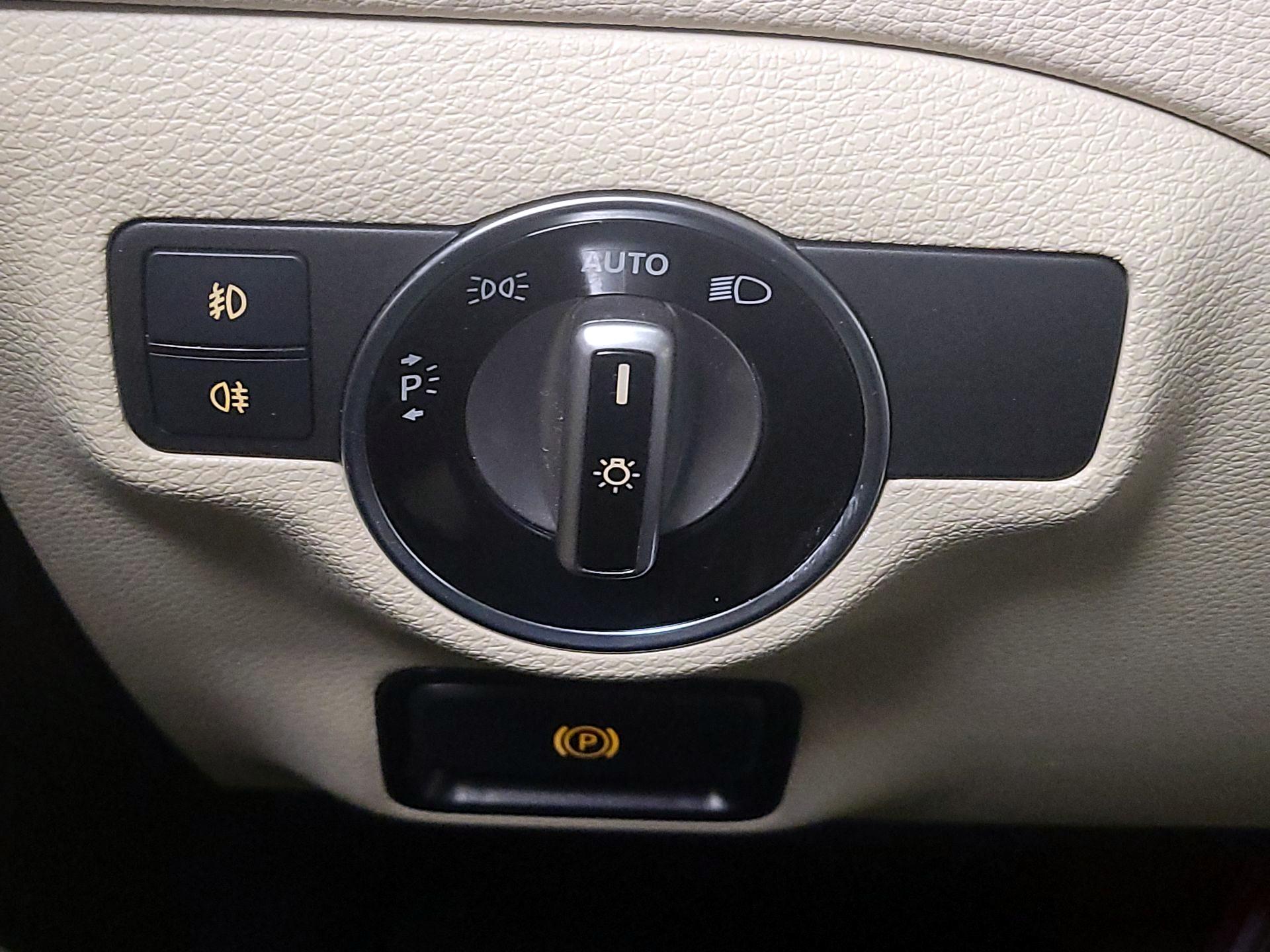 Thumbnail: 2019 Mercedes-Benz GLA - 13