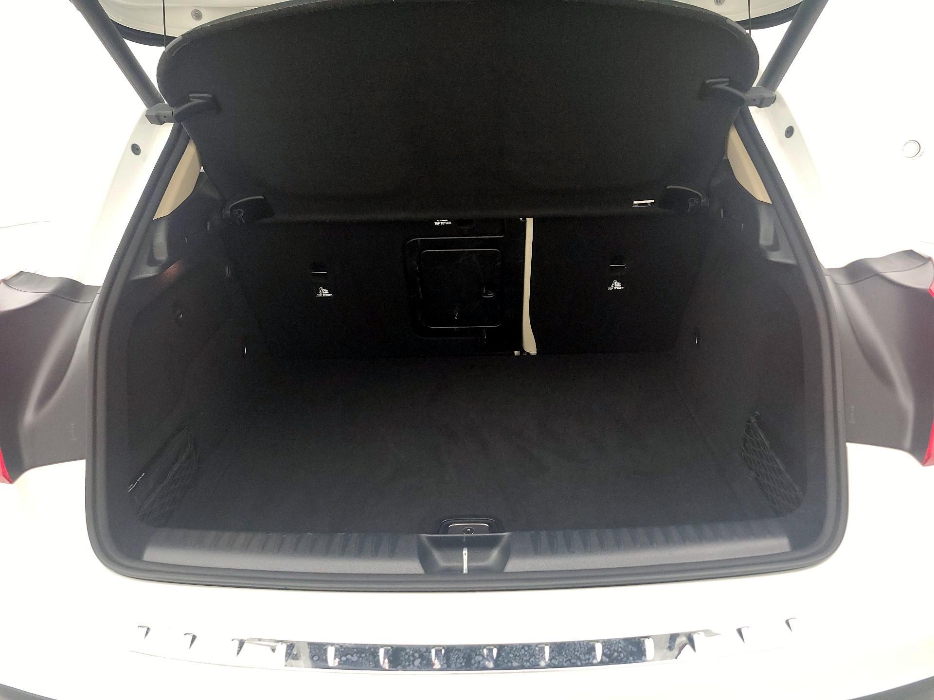 Thumbnail: 2019 Mercedes-Benz GLA - 20