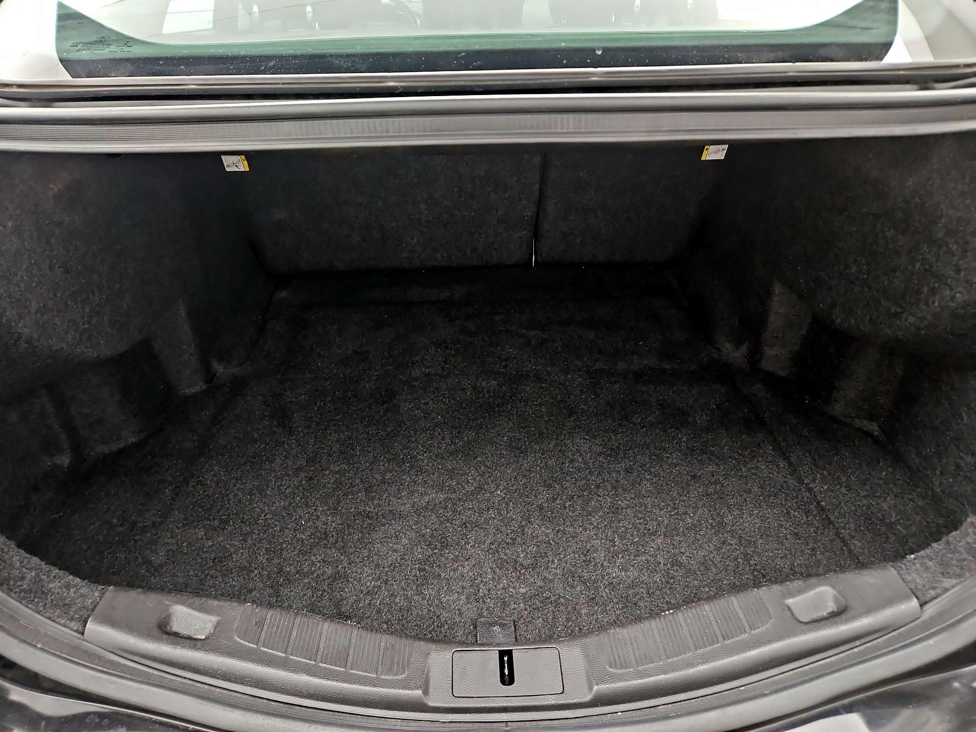 Thumbnail: 2014 Ford Fusion - 19