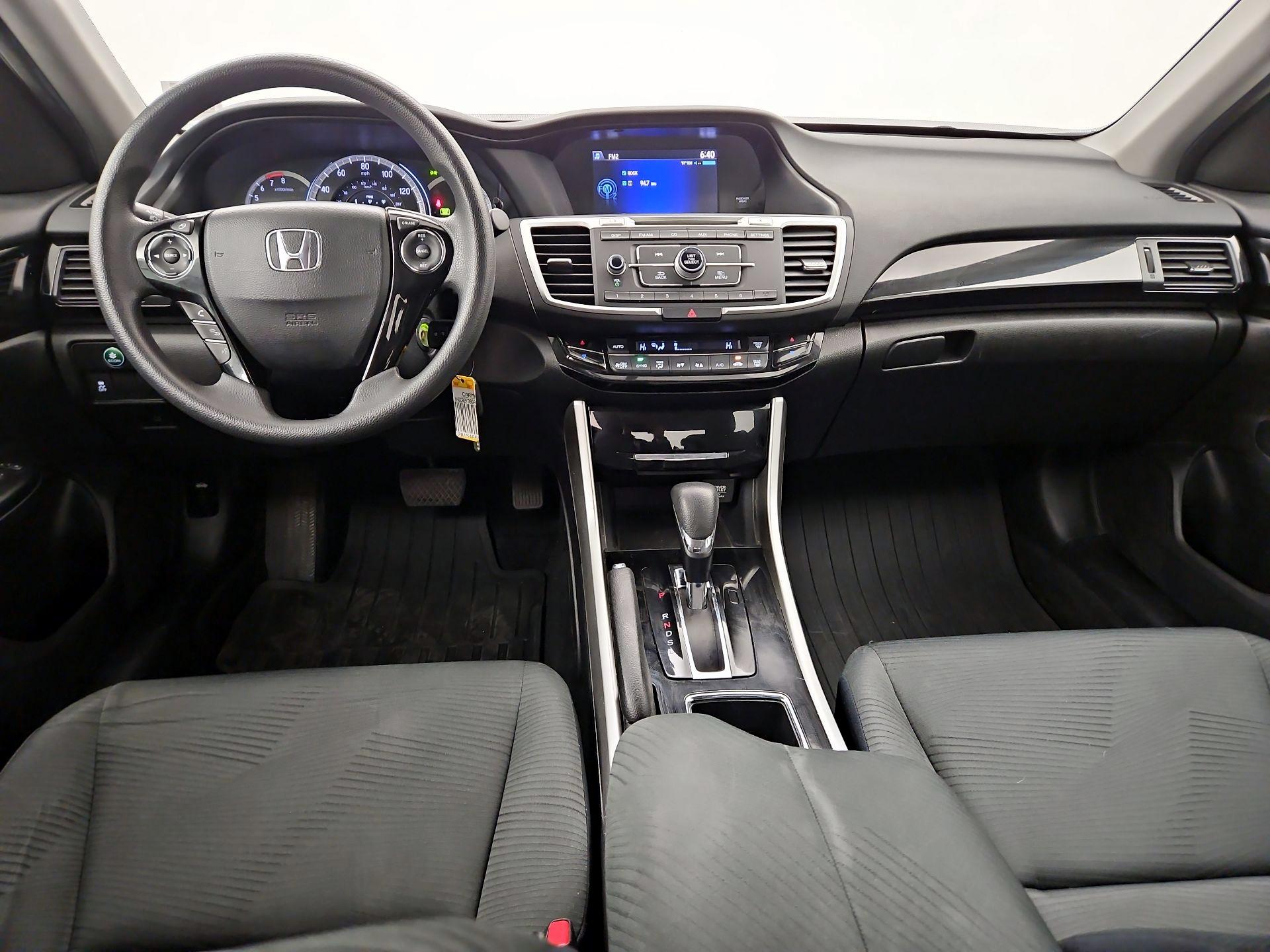 Thumbnail: 2016 Honda Accord - 9