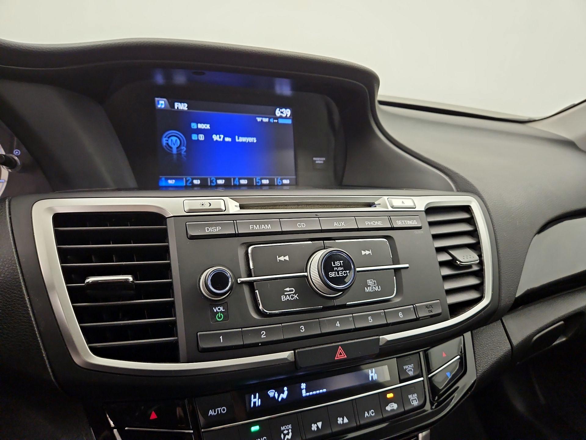 Thumbnail: 2016 Honda Accord - 15