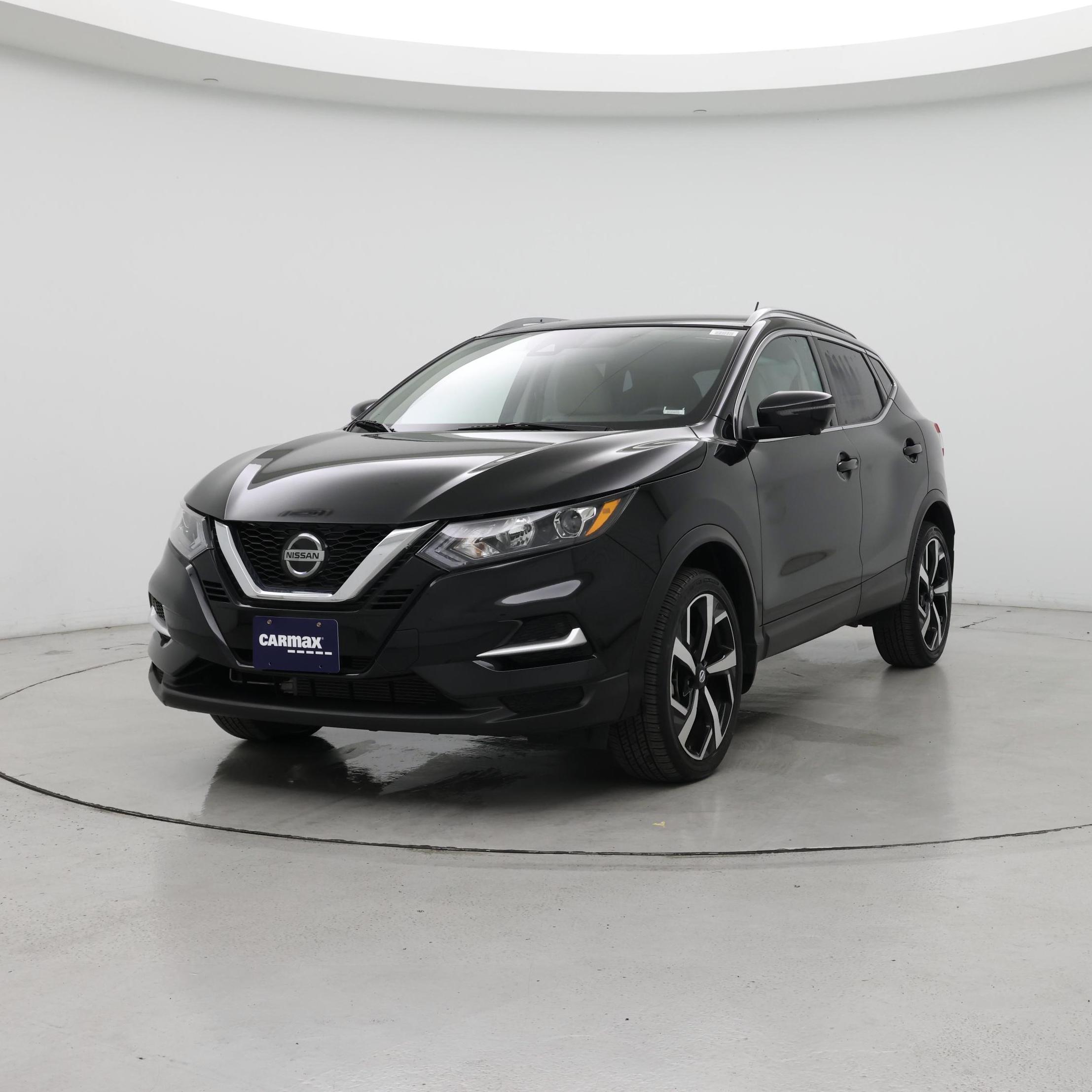 Thumbnail: 2022 Nissan Rogue Sport - 4