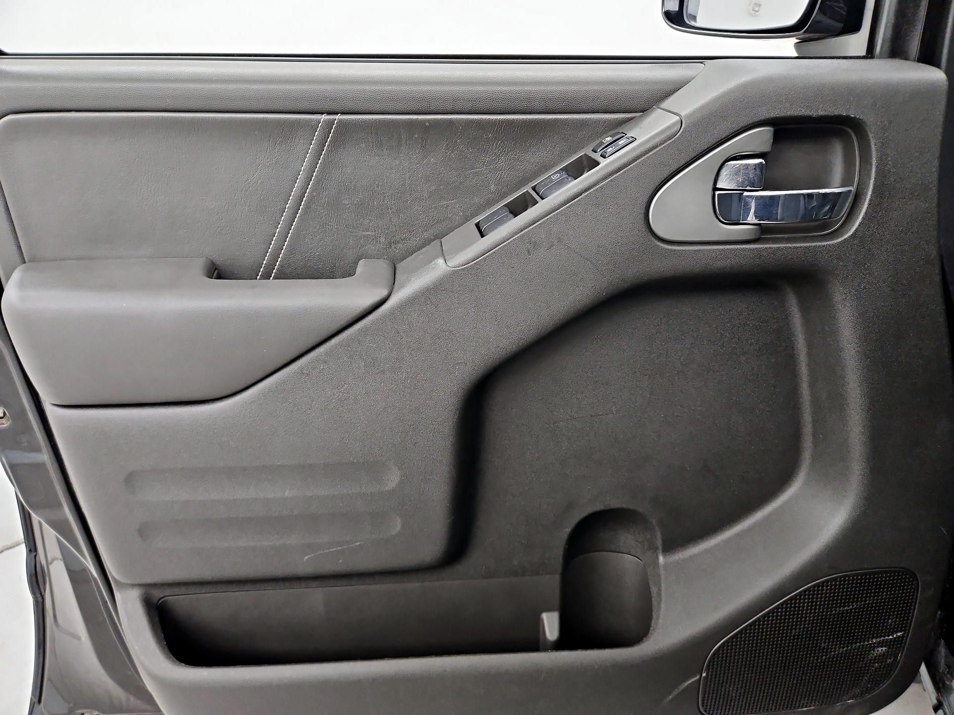 Thumbnail: 2016 Nissan Frontier - 12