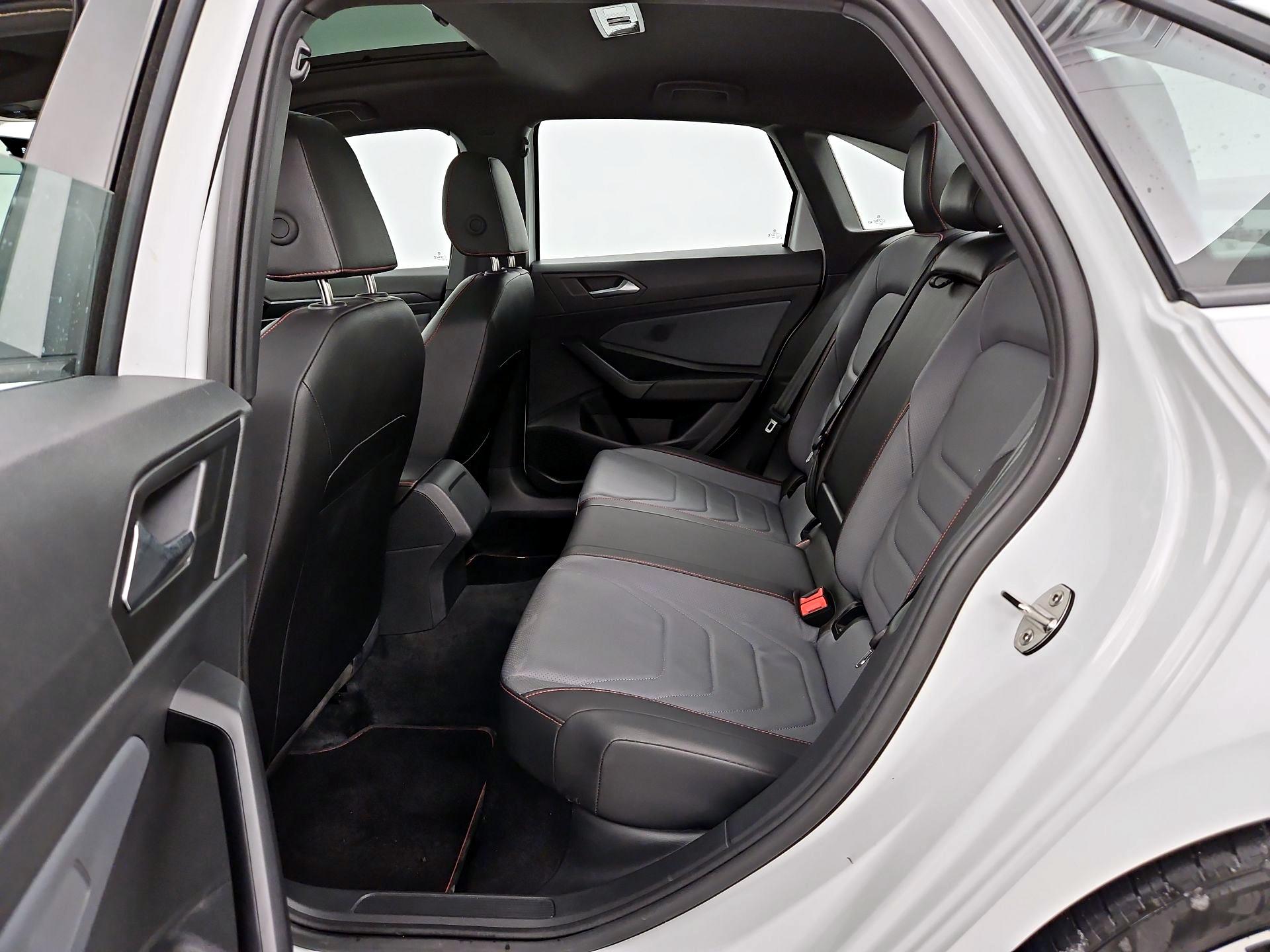 Thumbnail: 2025 Volkswagen Jetta - 20