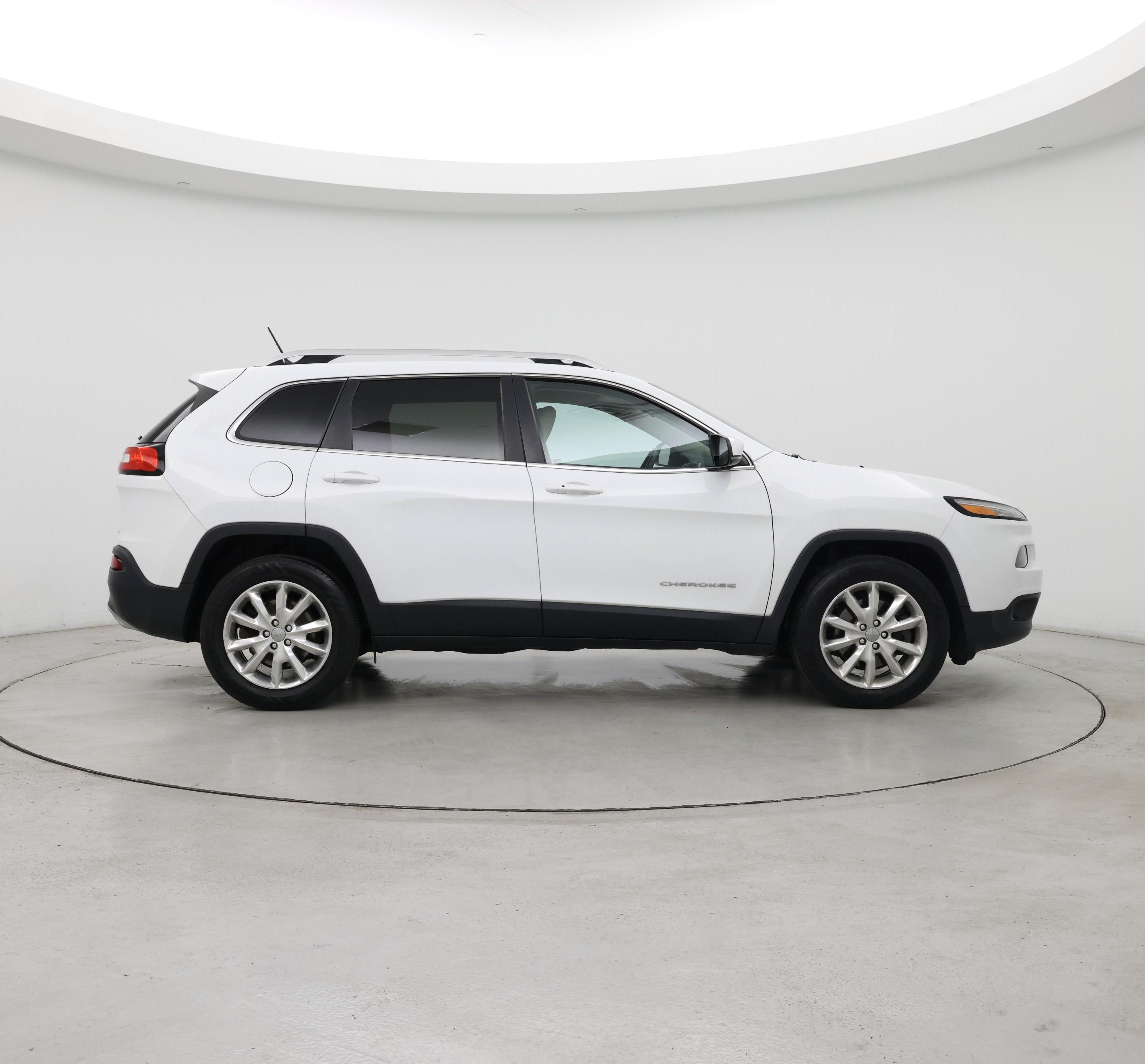 Thumbnail: 2015 Jeep Cherokee - 7