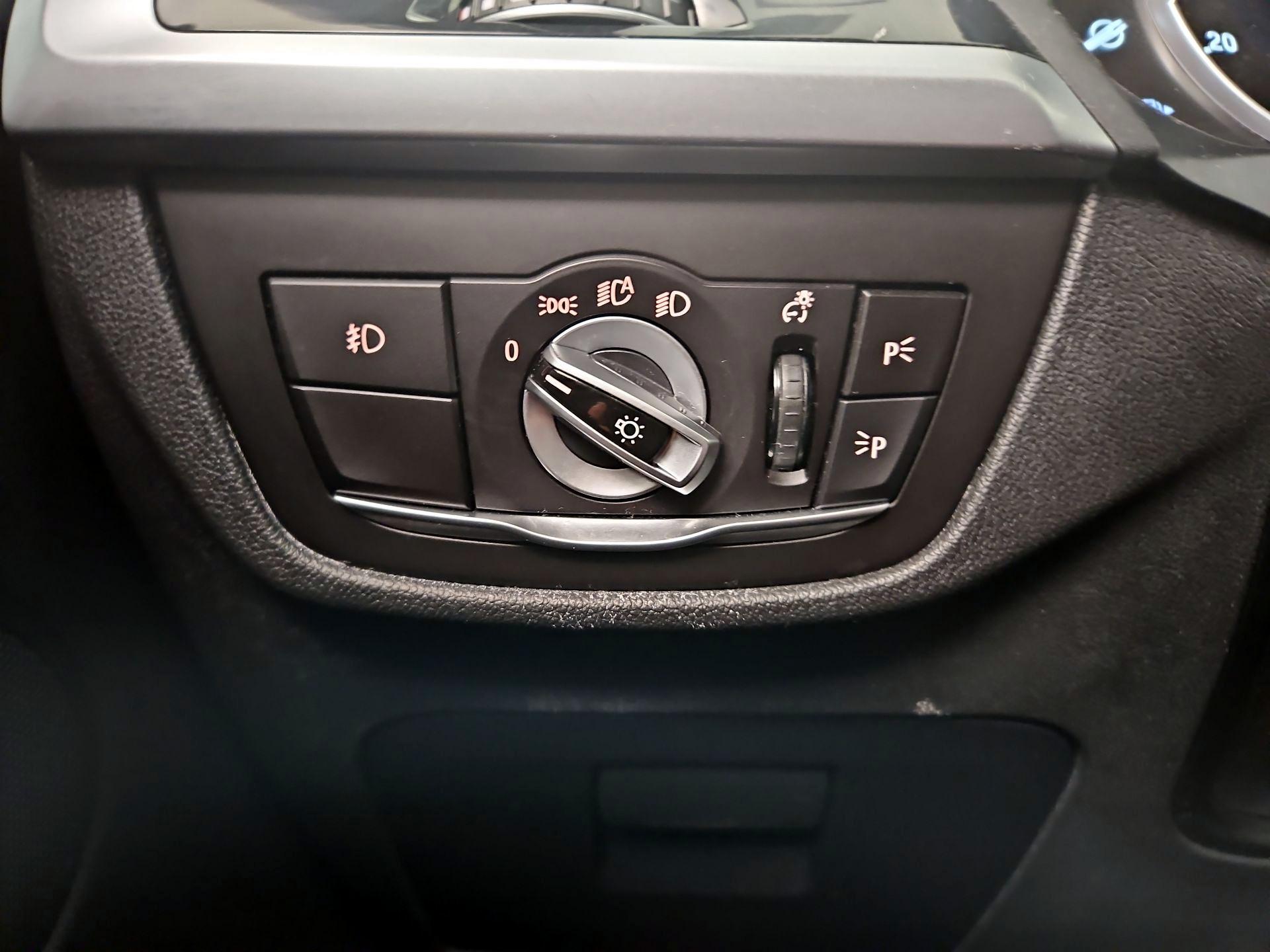 Thumbnail: 2019 BMW X3 - 13