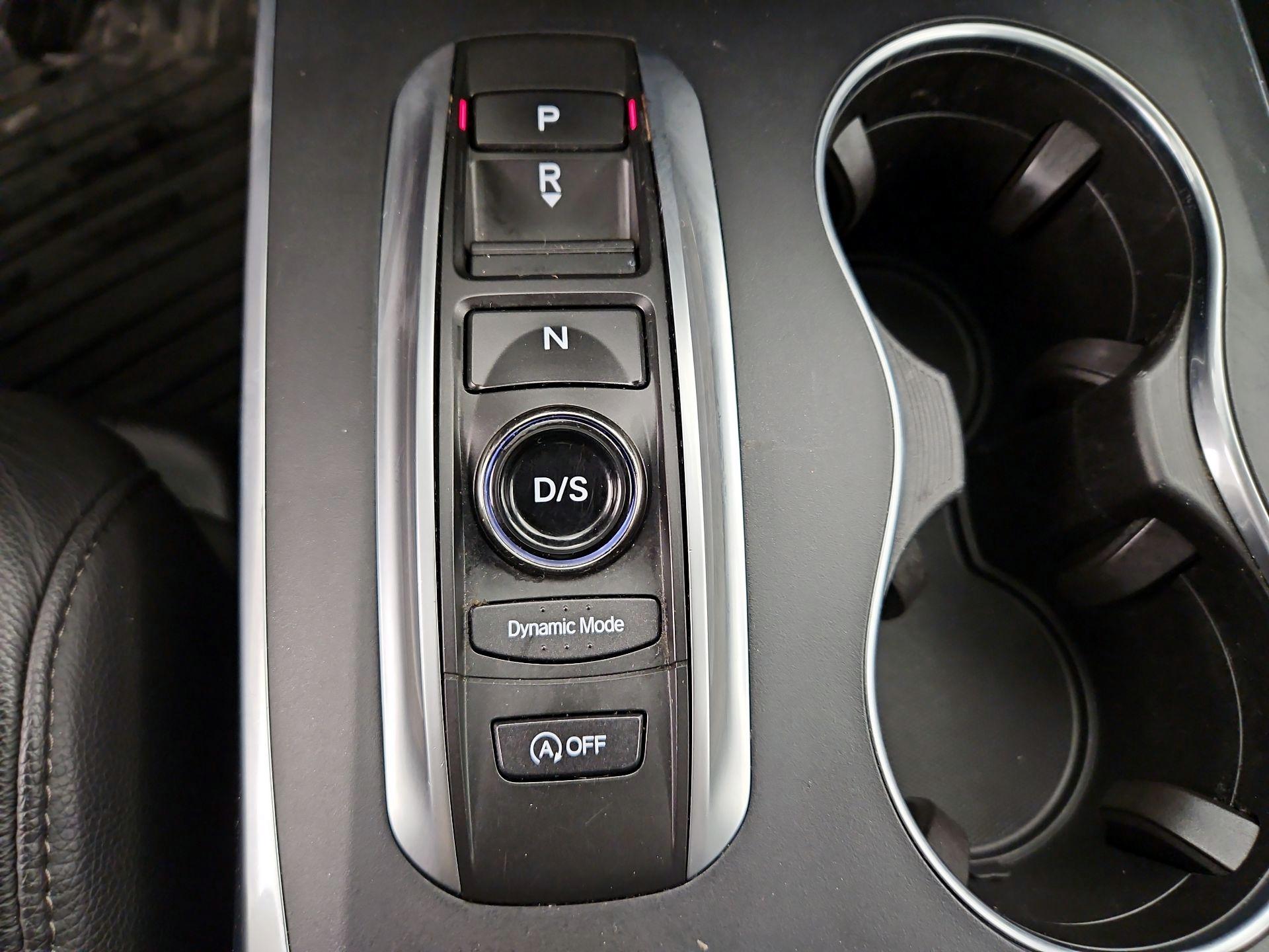 Thumbnail: 2020 Acura MDX - 17