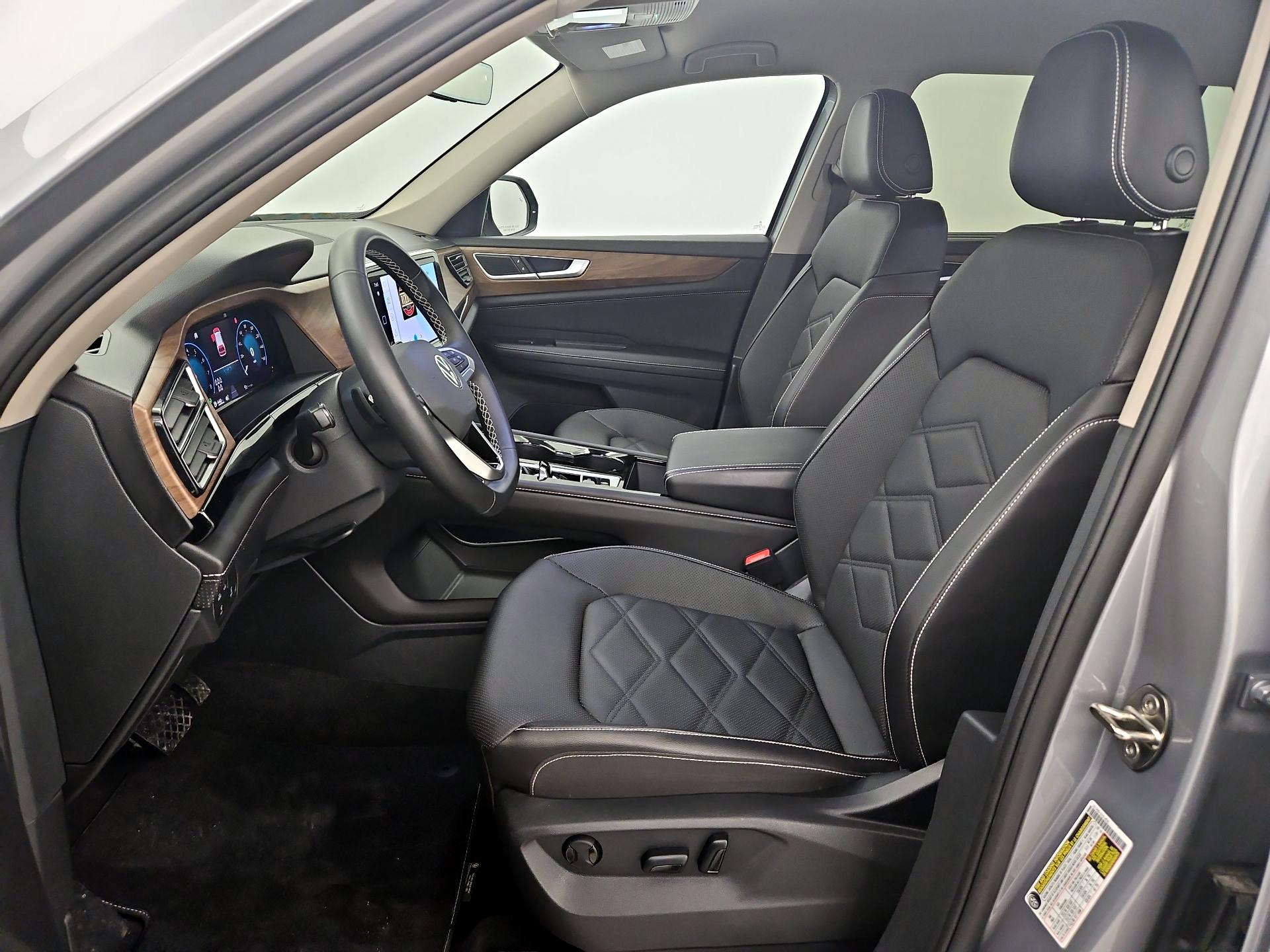 Thumbnail: 2024 Volkswagen Atlas - 11