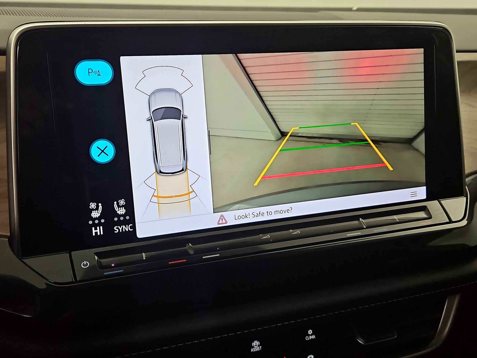 Thumbnail: 2024 Volkswagen Atlas - 14