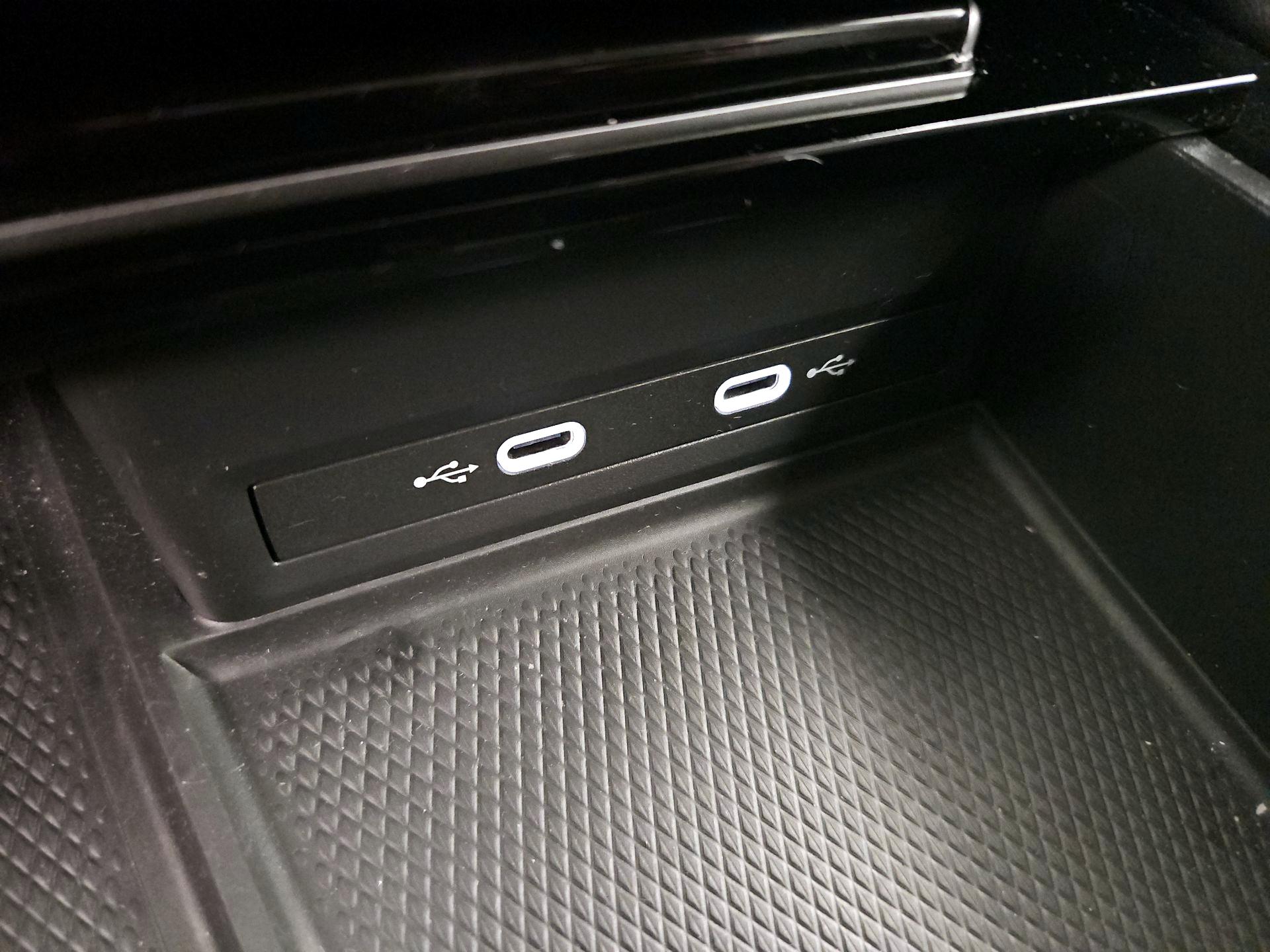 Thumbnail: 2024 Volkswagen Atlas - 18