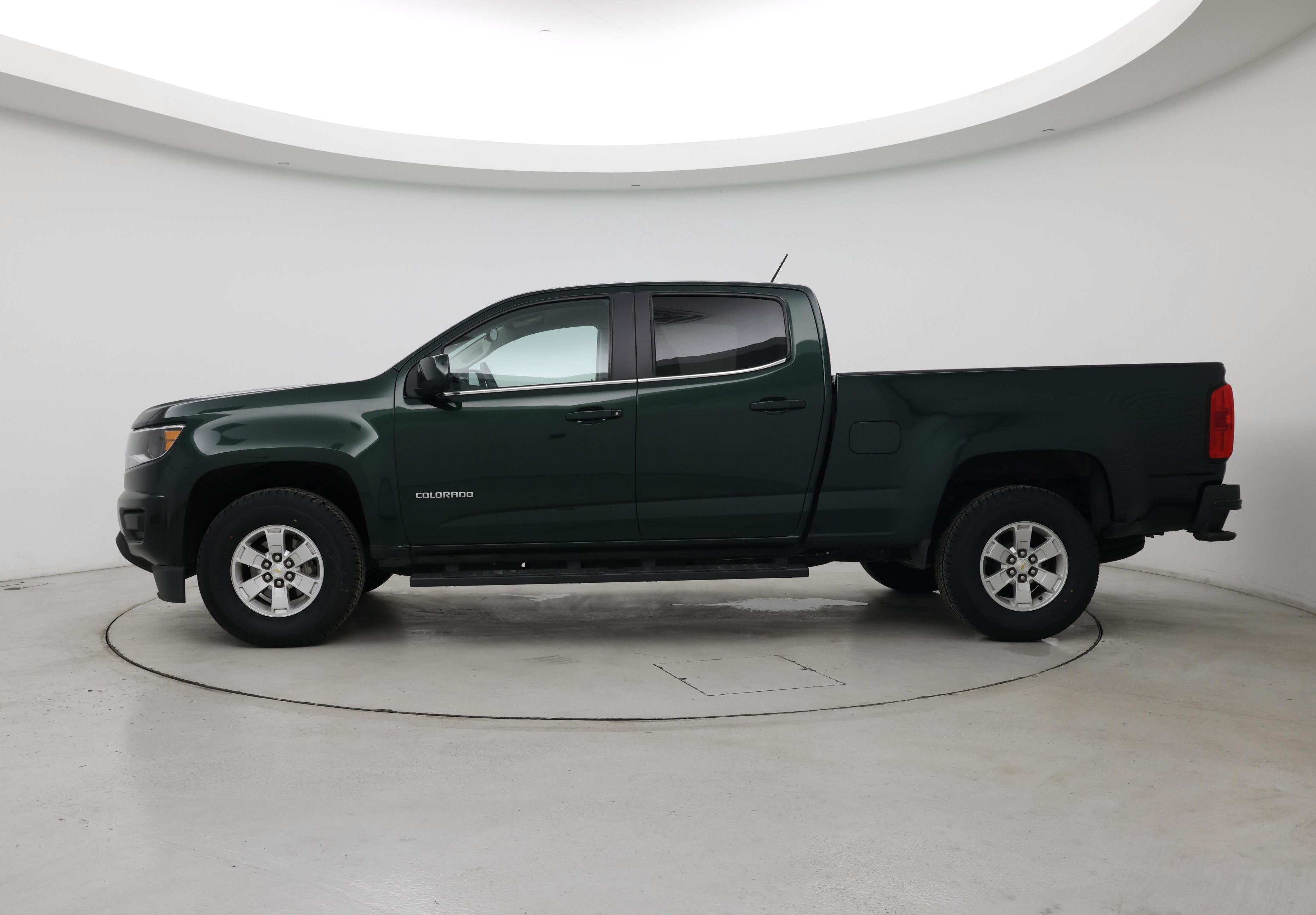 Thumbnail: 2016 Chevrolet Colorado - 3