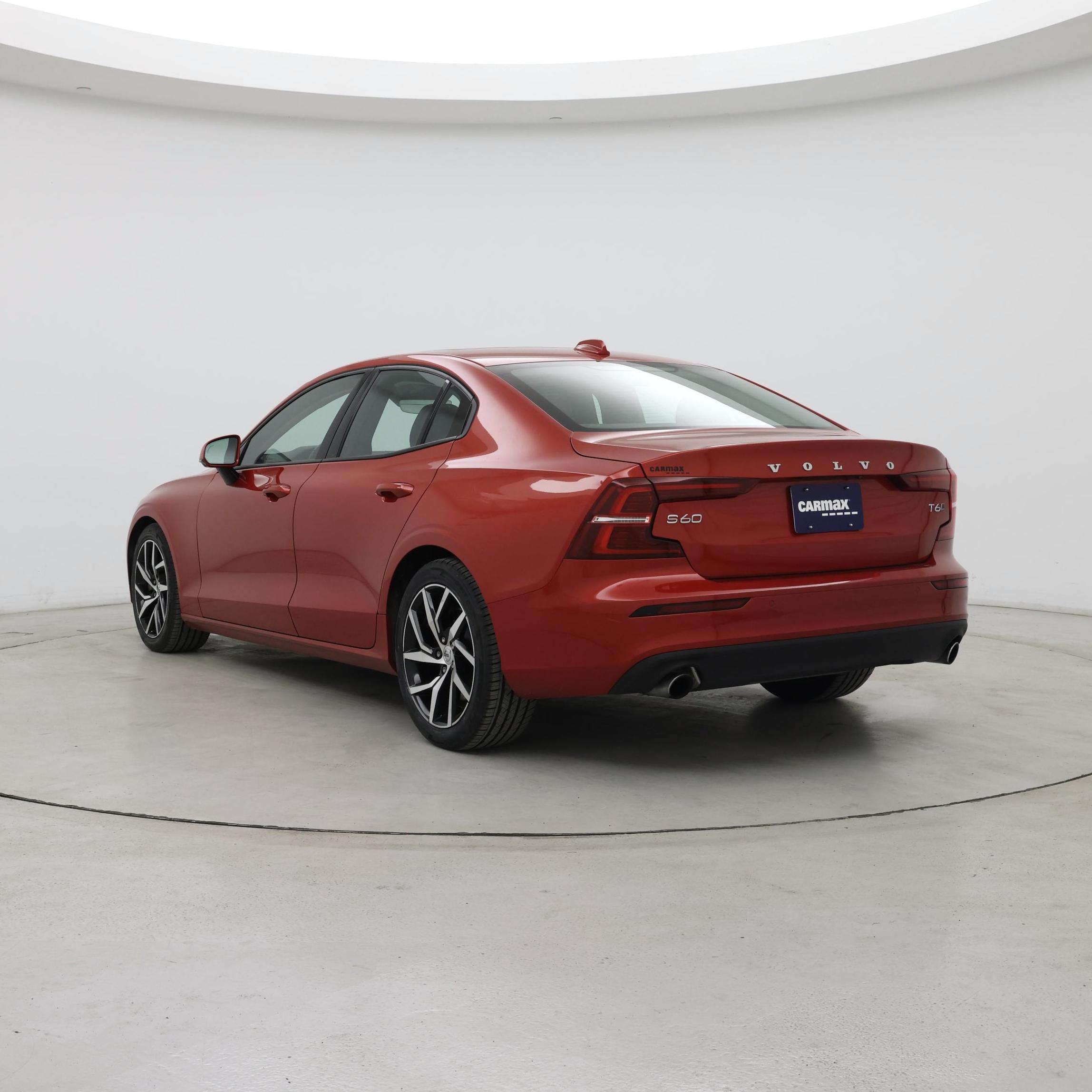 Thumbnail: 2019 Volvo S60 - 2