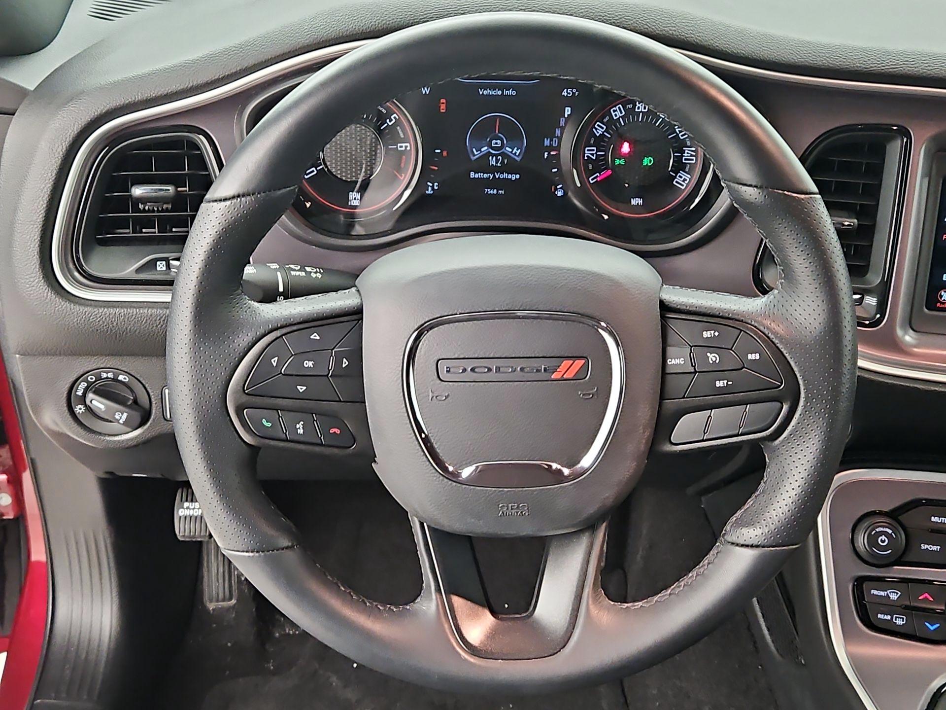 Thumbnail: 2022 Dodge Challenger - 10