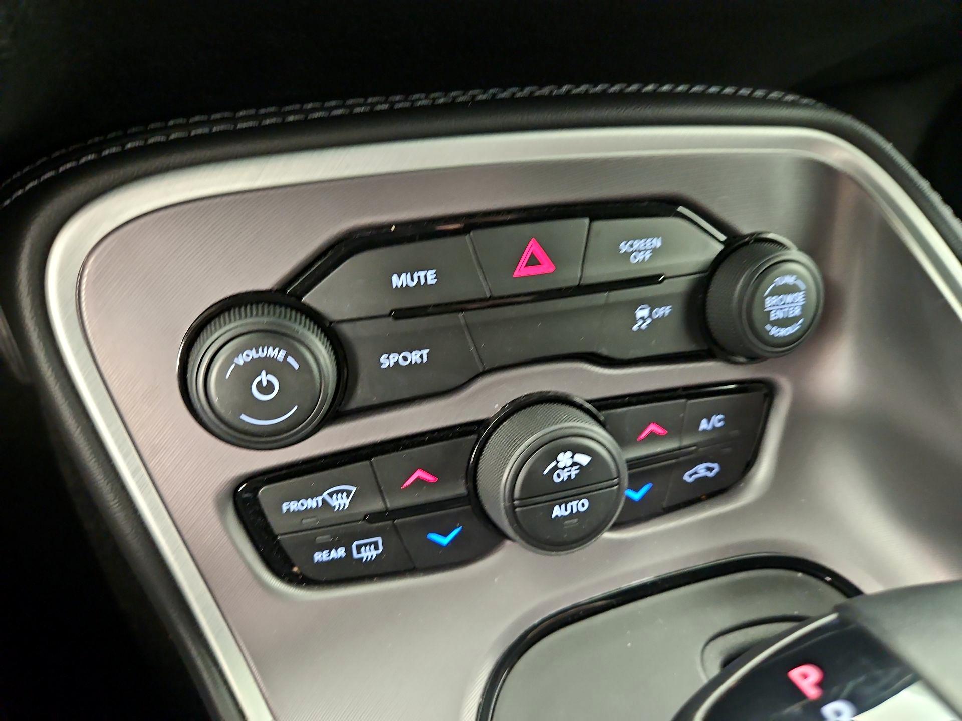 Thumbnail: 2022 Dodge Challenger - 16