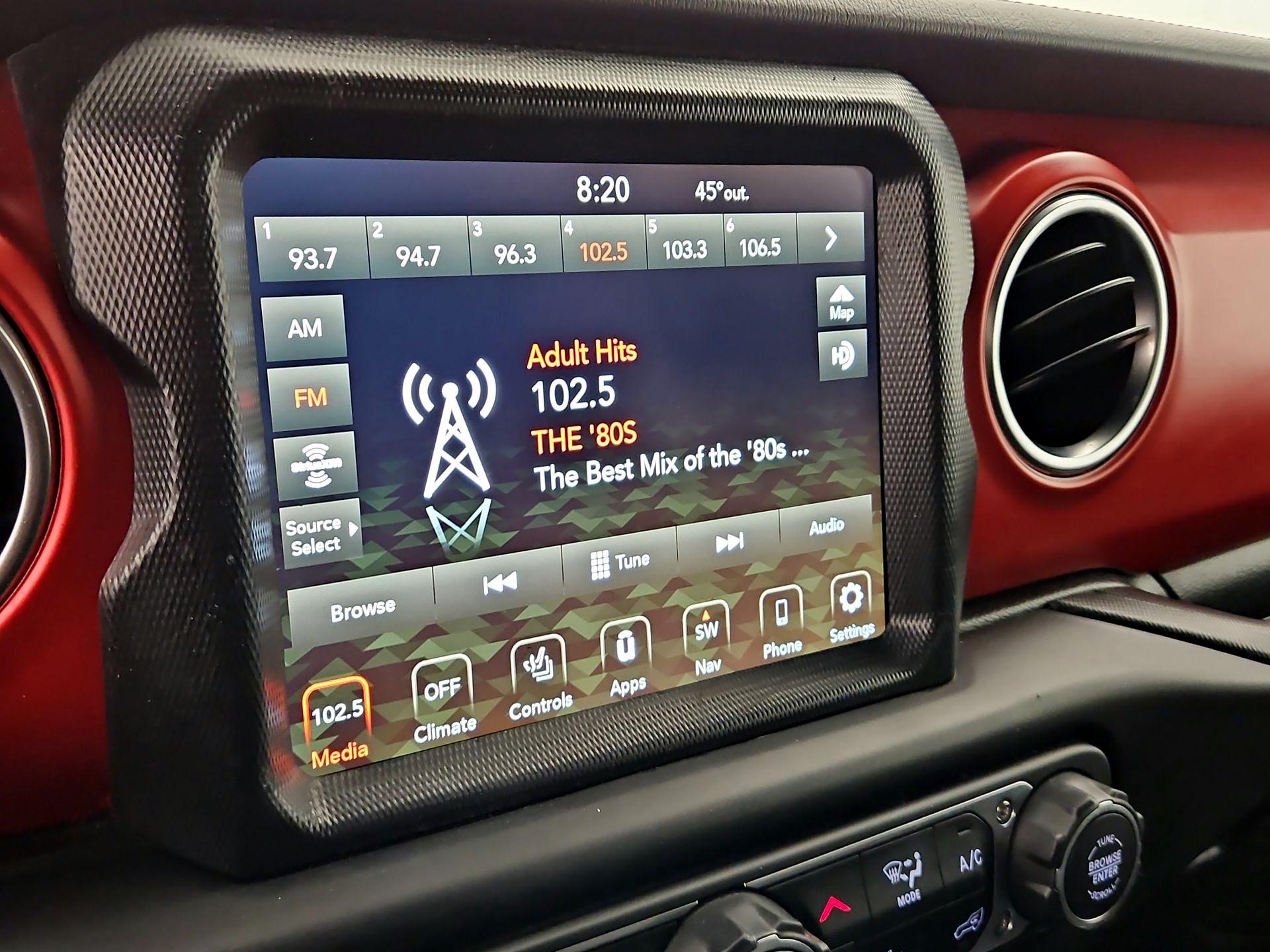 Thumbnail: 2023 Jeep Wrangler - 16