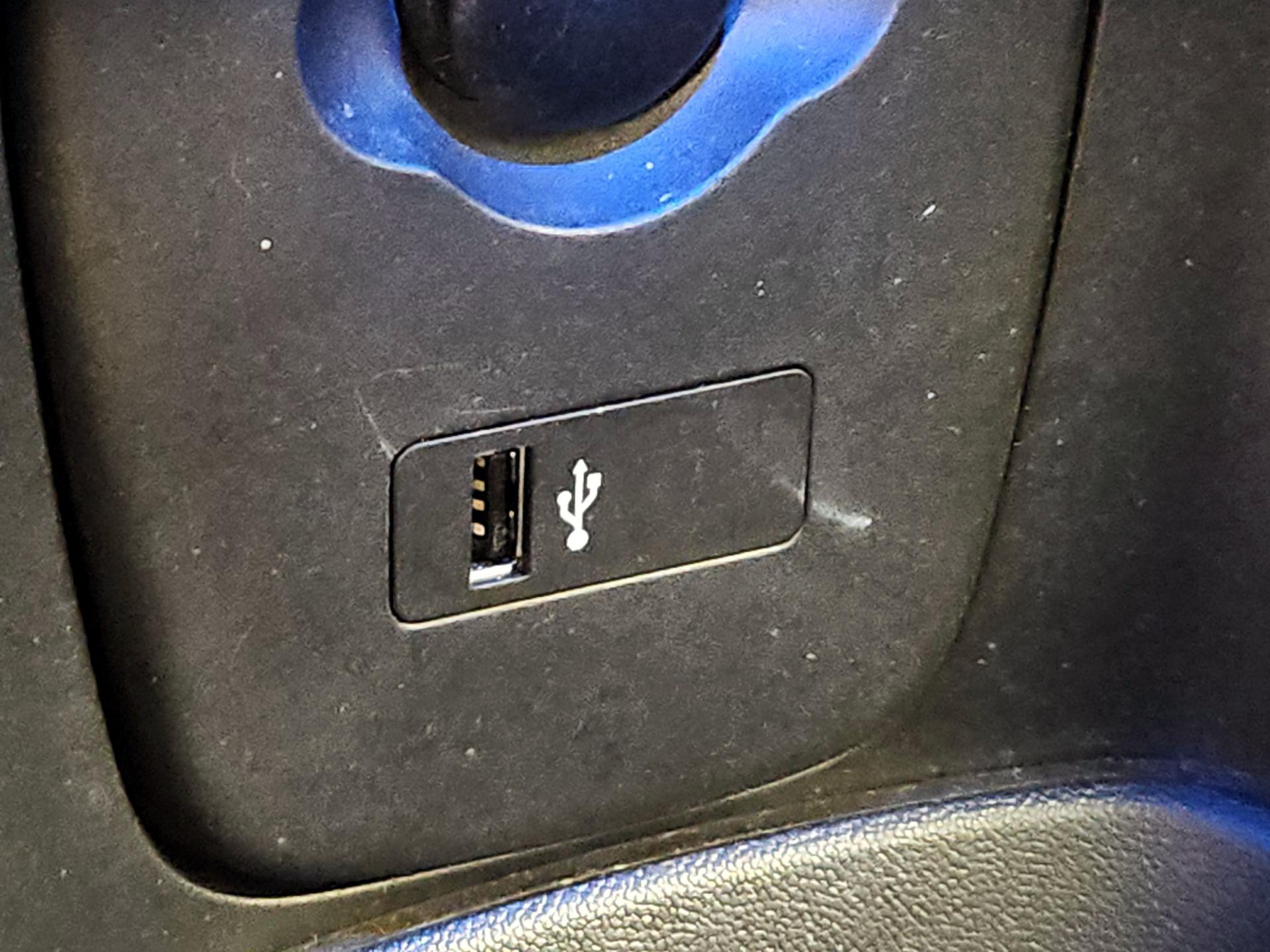 Thumbnail: 2019 MINI Cooper - 18