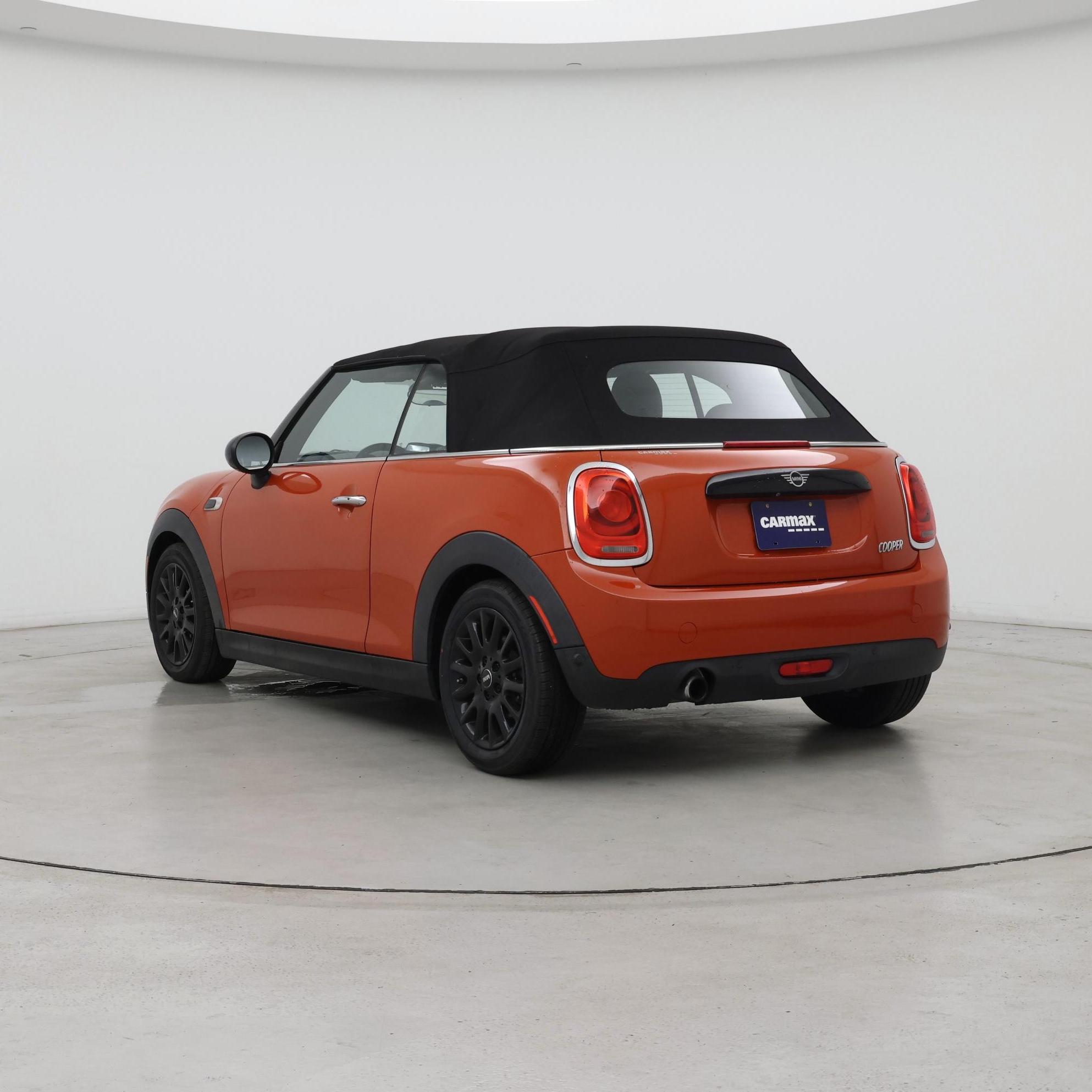 Thumbnail: 2019 MINI Cooper - 2