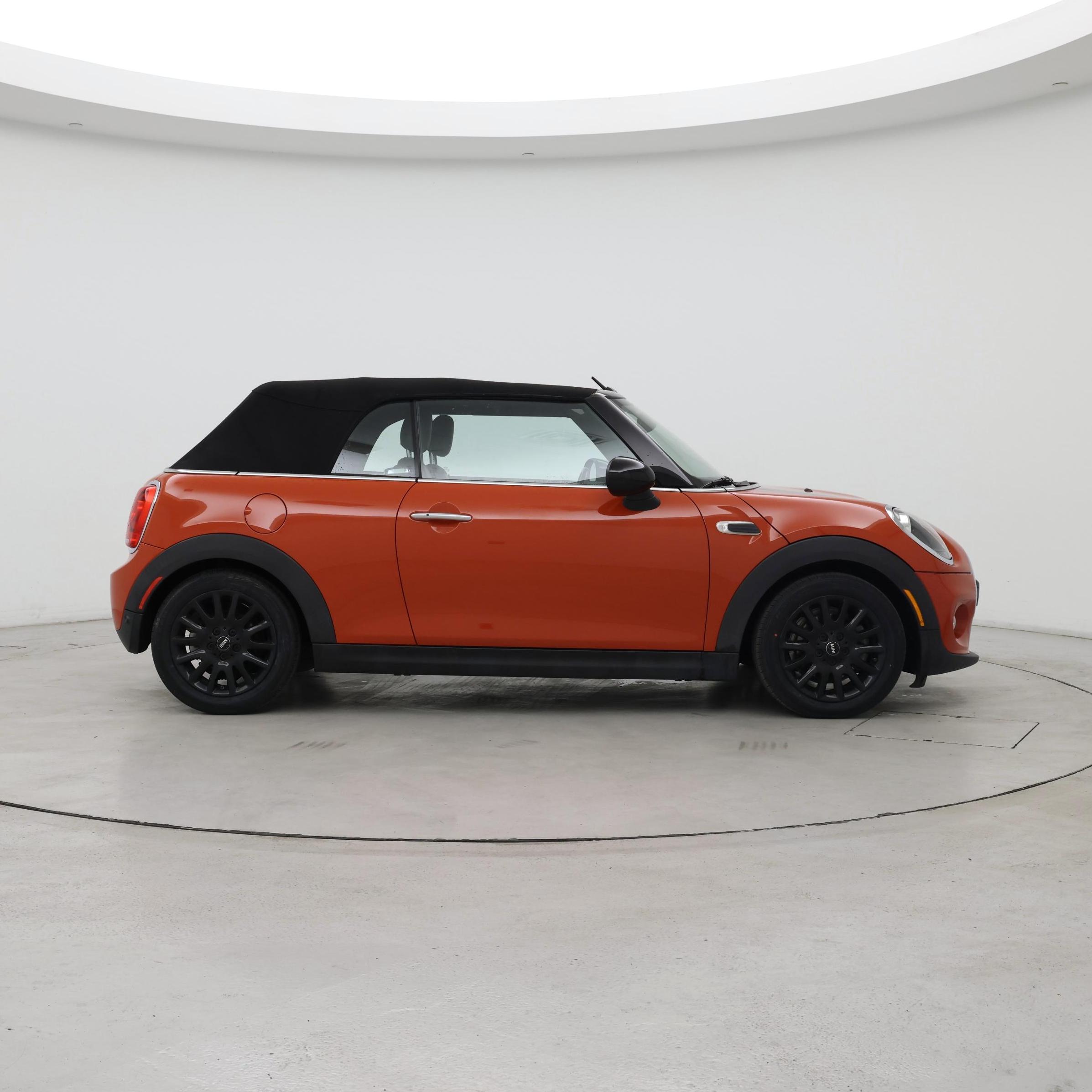 Thumbnail: 2019 MINI Cooper - 7
