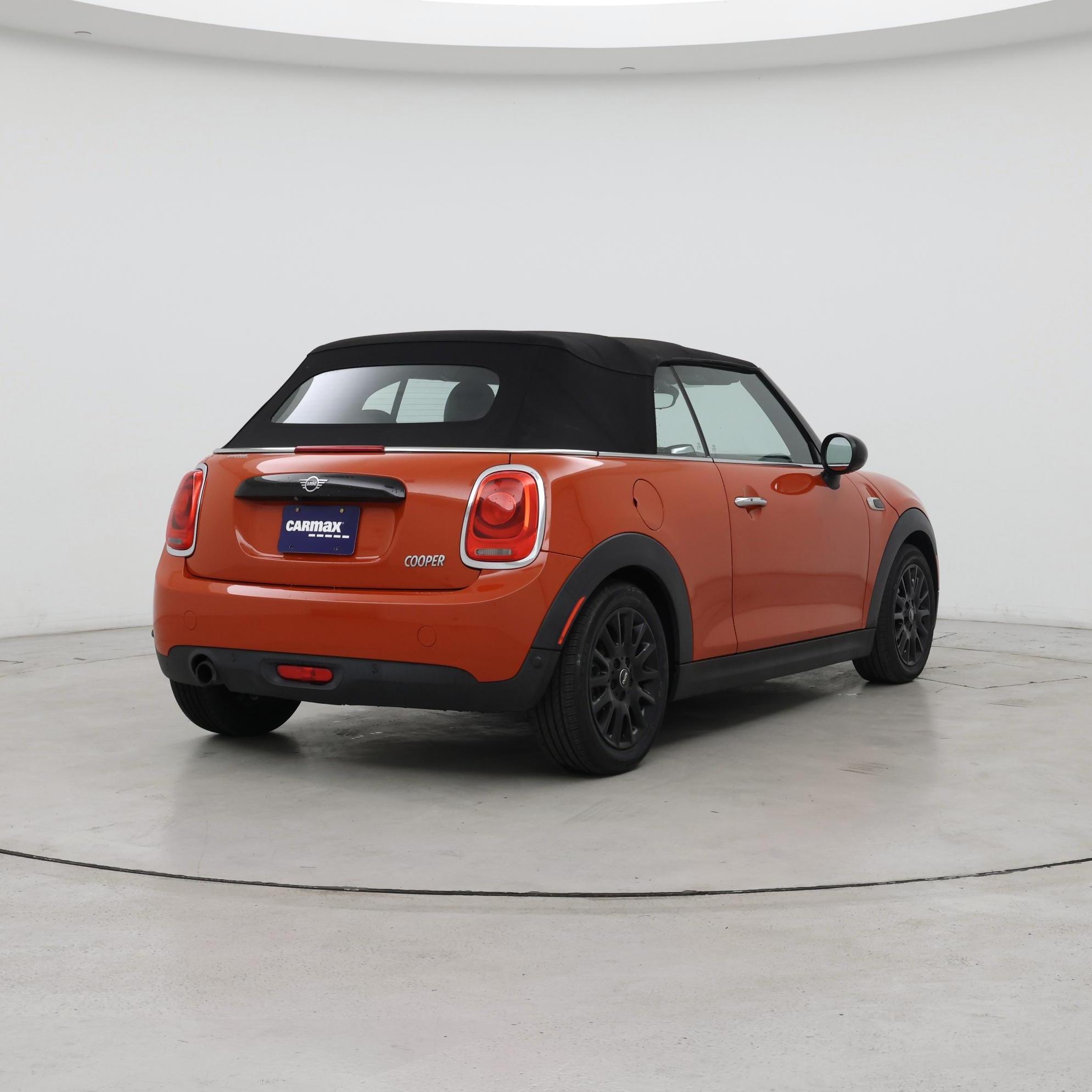 Thumbnail: 2019 MINI Cooper - 8