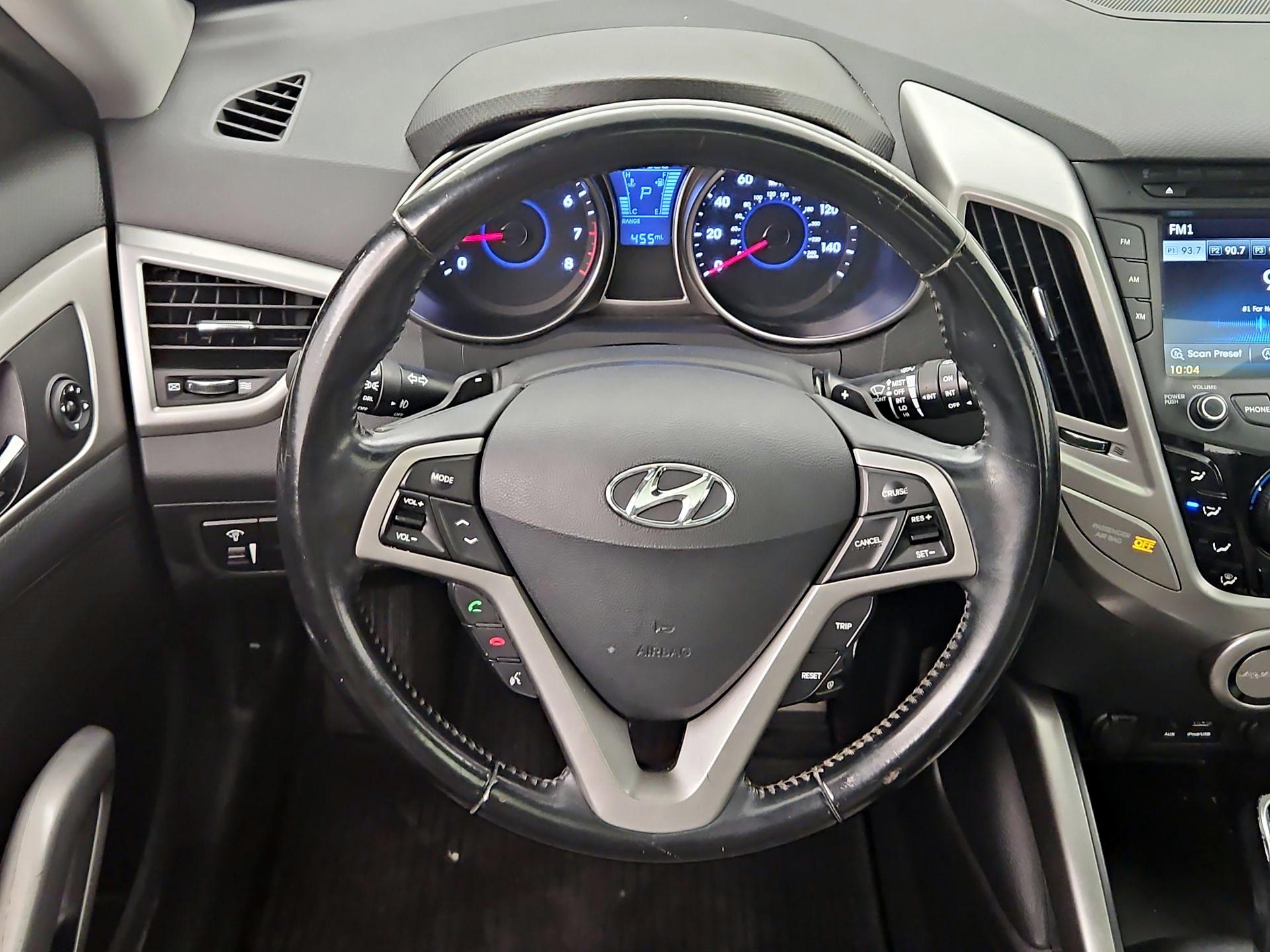 Thumbnail: 2014 Hyundai Veloster - 10