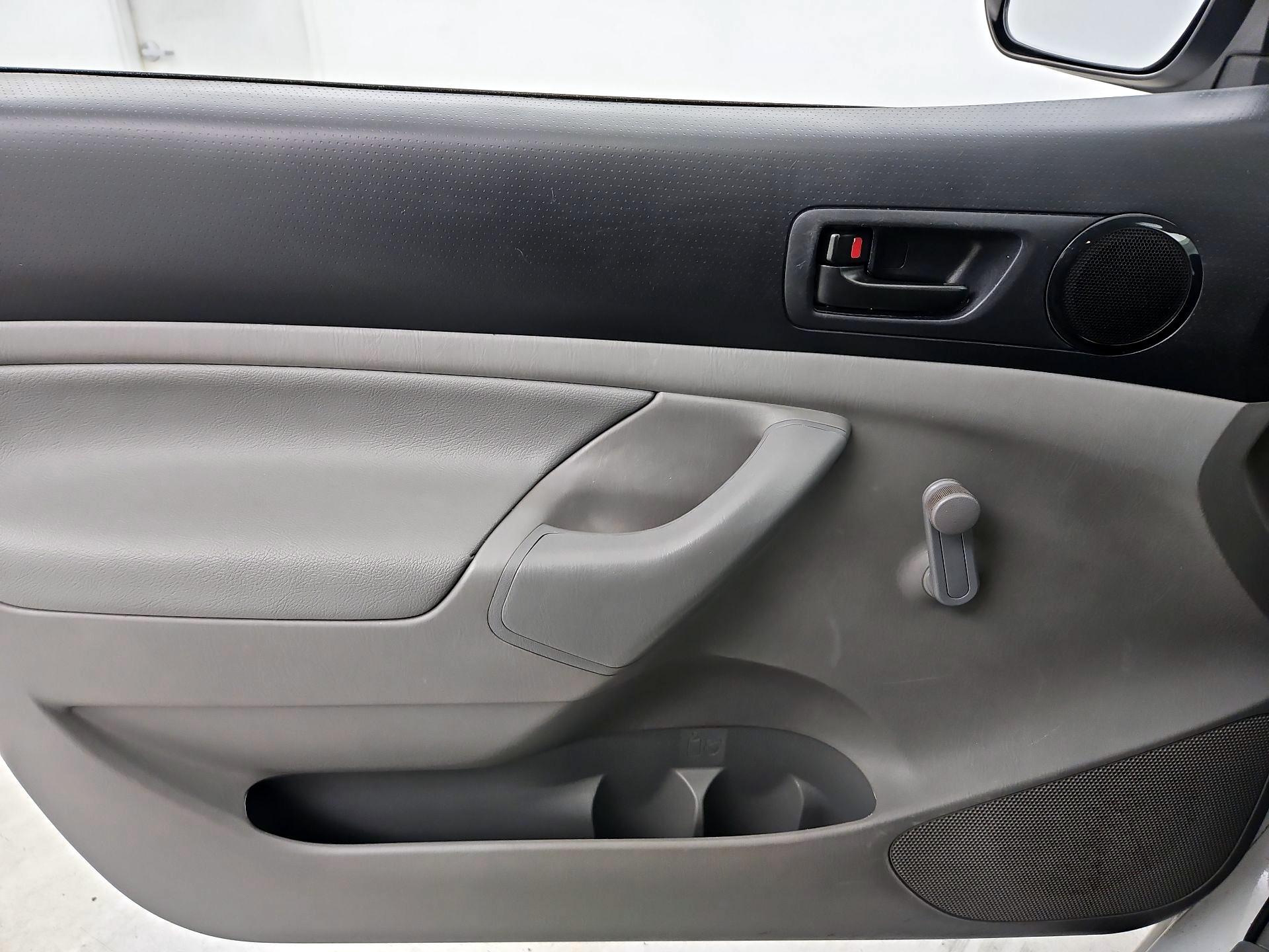 Thumbnail: 2014 Toyota Tacoma - 12