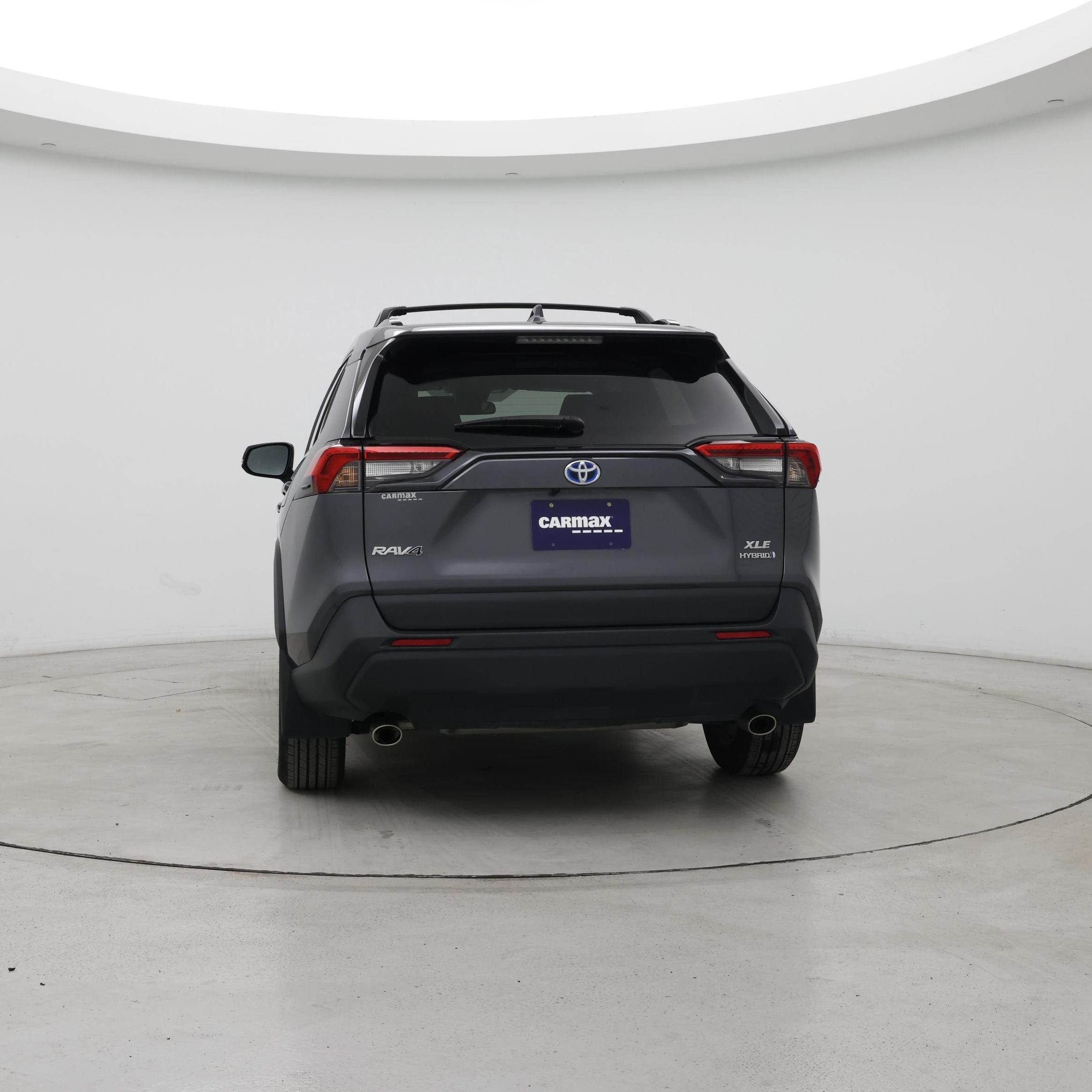 Thumbnail: 2021 Toyota RAV4 - 6