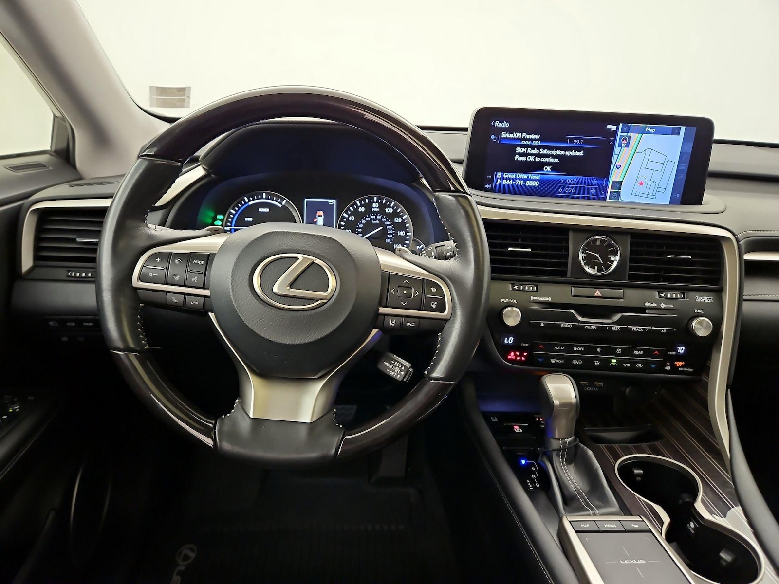 2020 Lexus RX Hybrid 450h - Photo 11