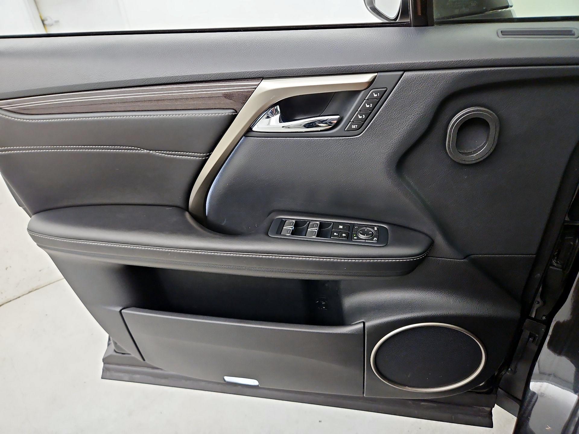 Thumbnail: 2020 Lexus RX - 12